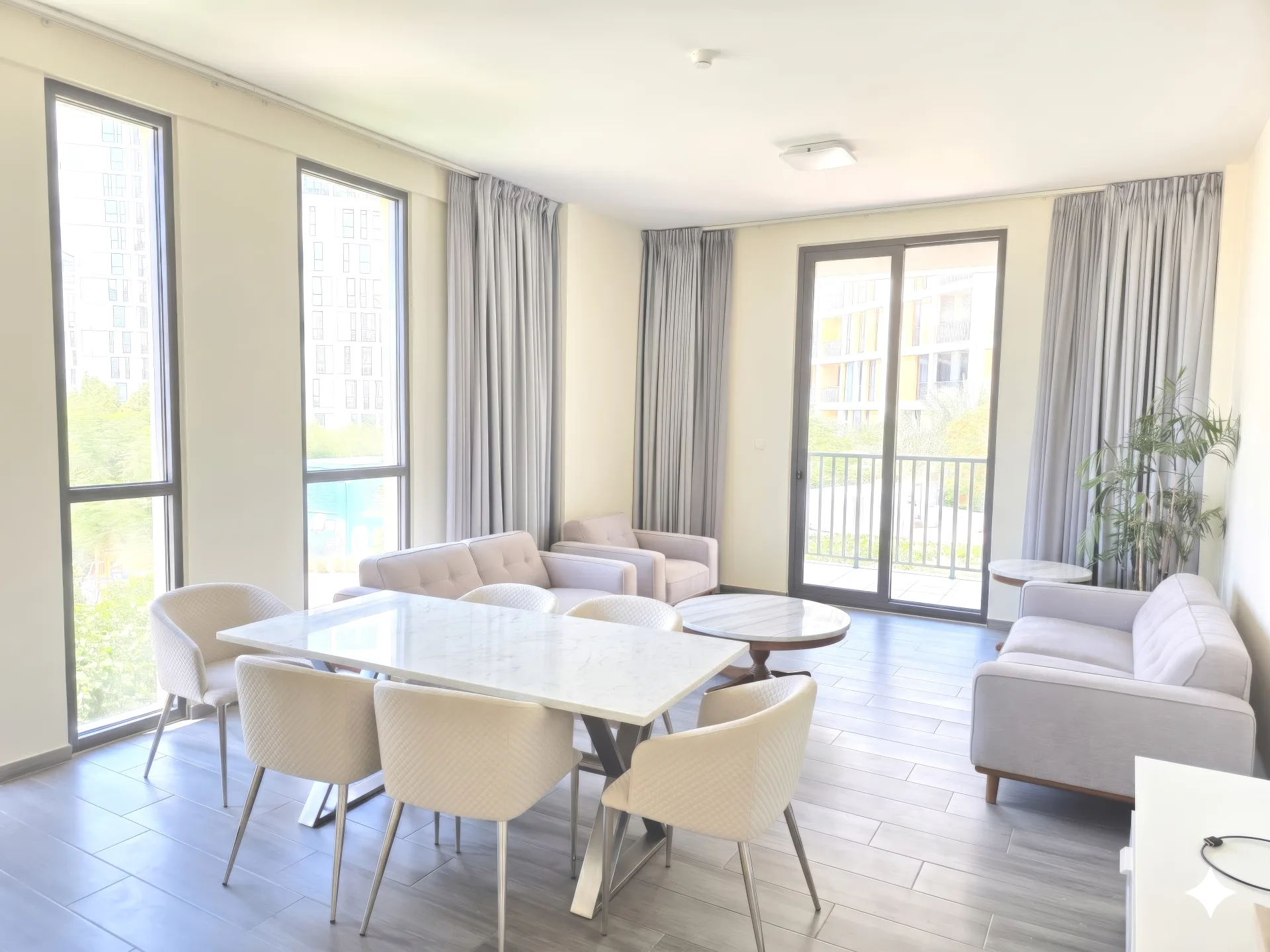 SPACIEUX SÉJOUR | VUE PARC | ESPACE DE RANGEMENT – Appartement Dubai (1/8)