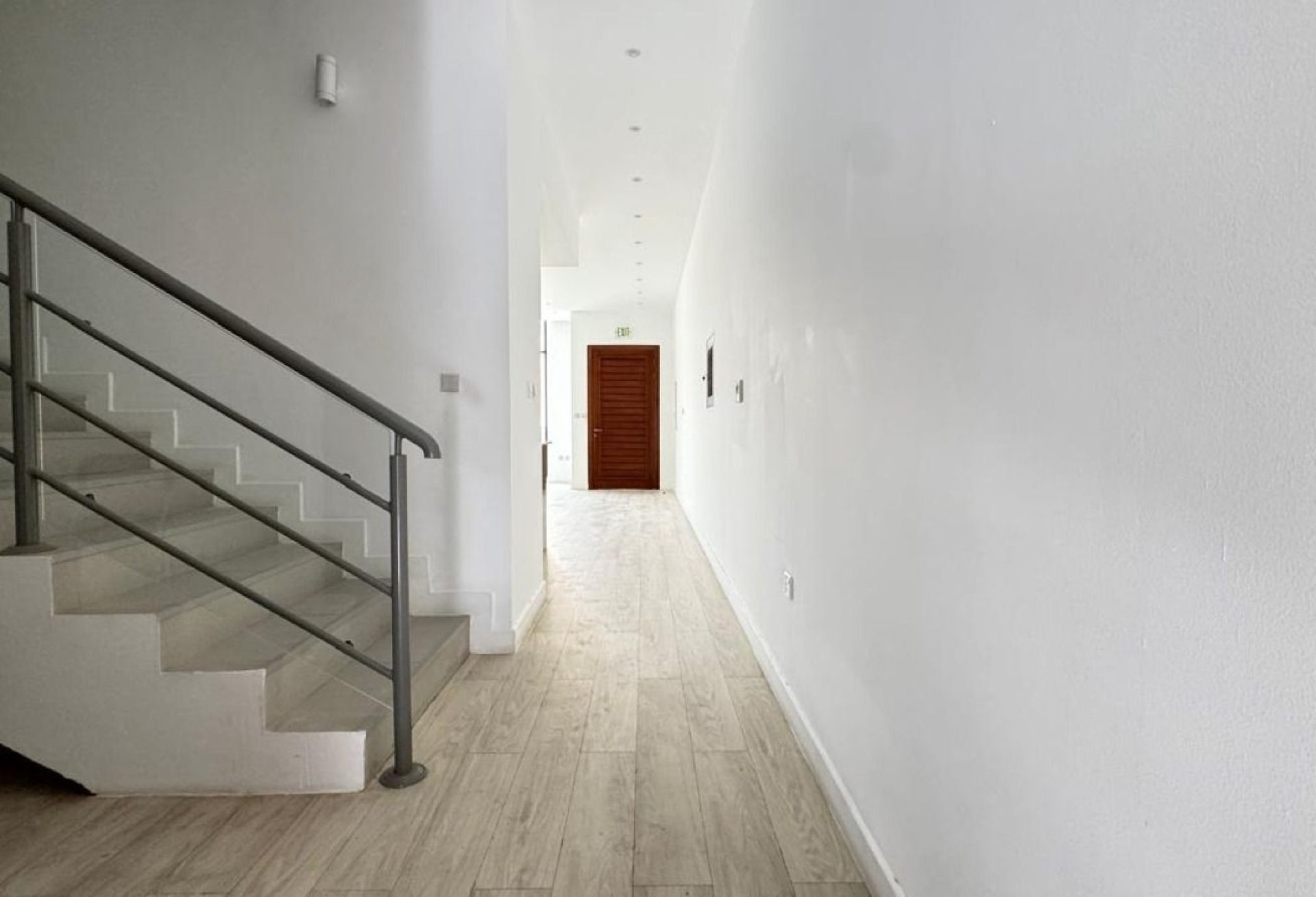 124185-original-5 1 MOIS GRATUIT | SPACIEUX 3 CHAMBRES | PRÊTE À EMMÉNAGER Villa