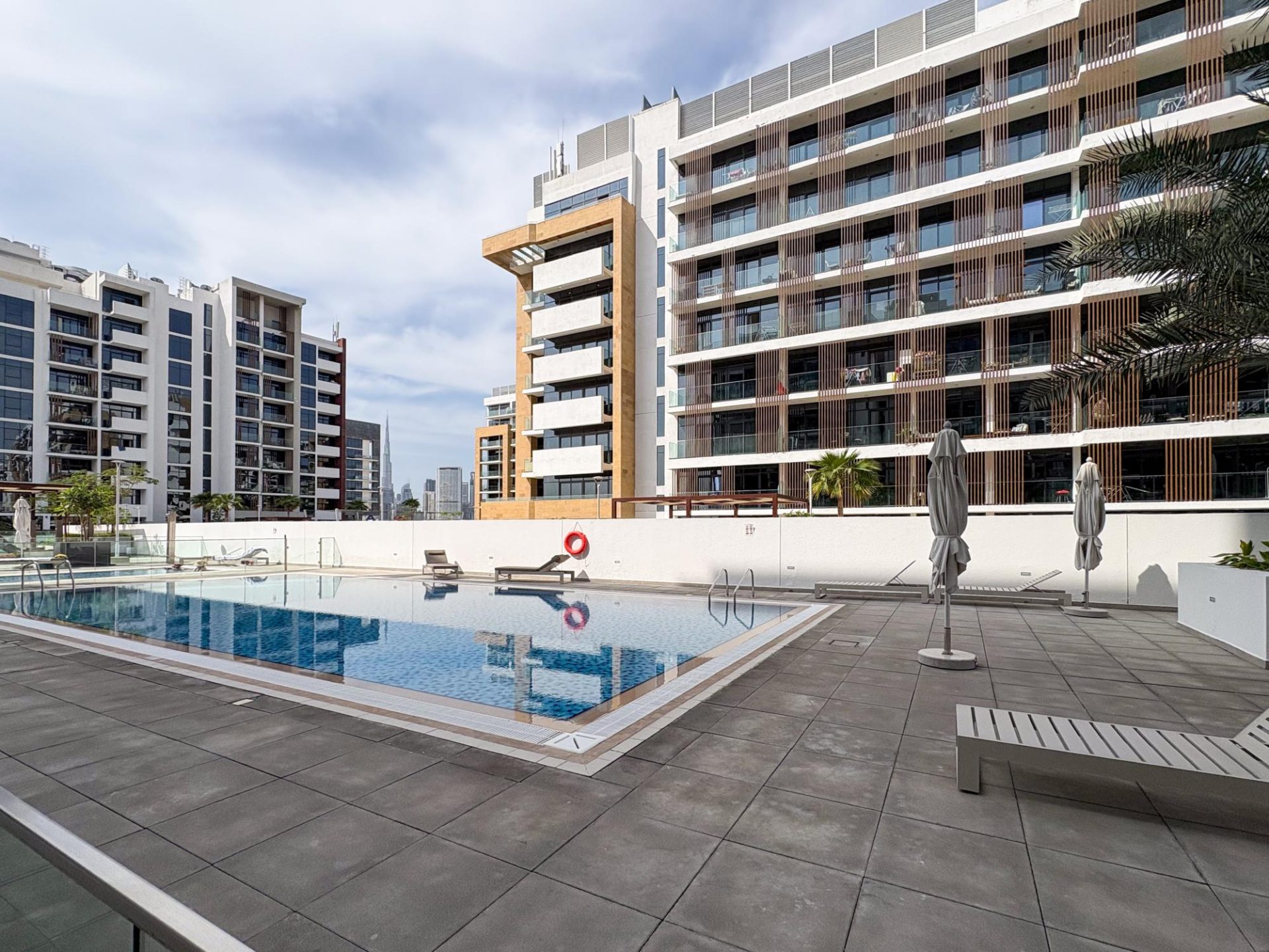 EMPLACEMENT PREMIUM À MEYDAN | VUE SUR LA PISCINE | PRÊT À EMMÉNAGER Appartement