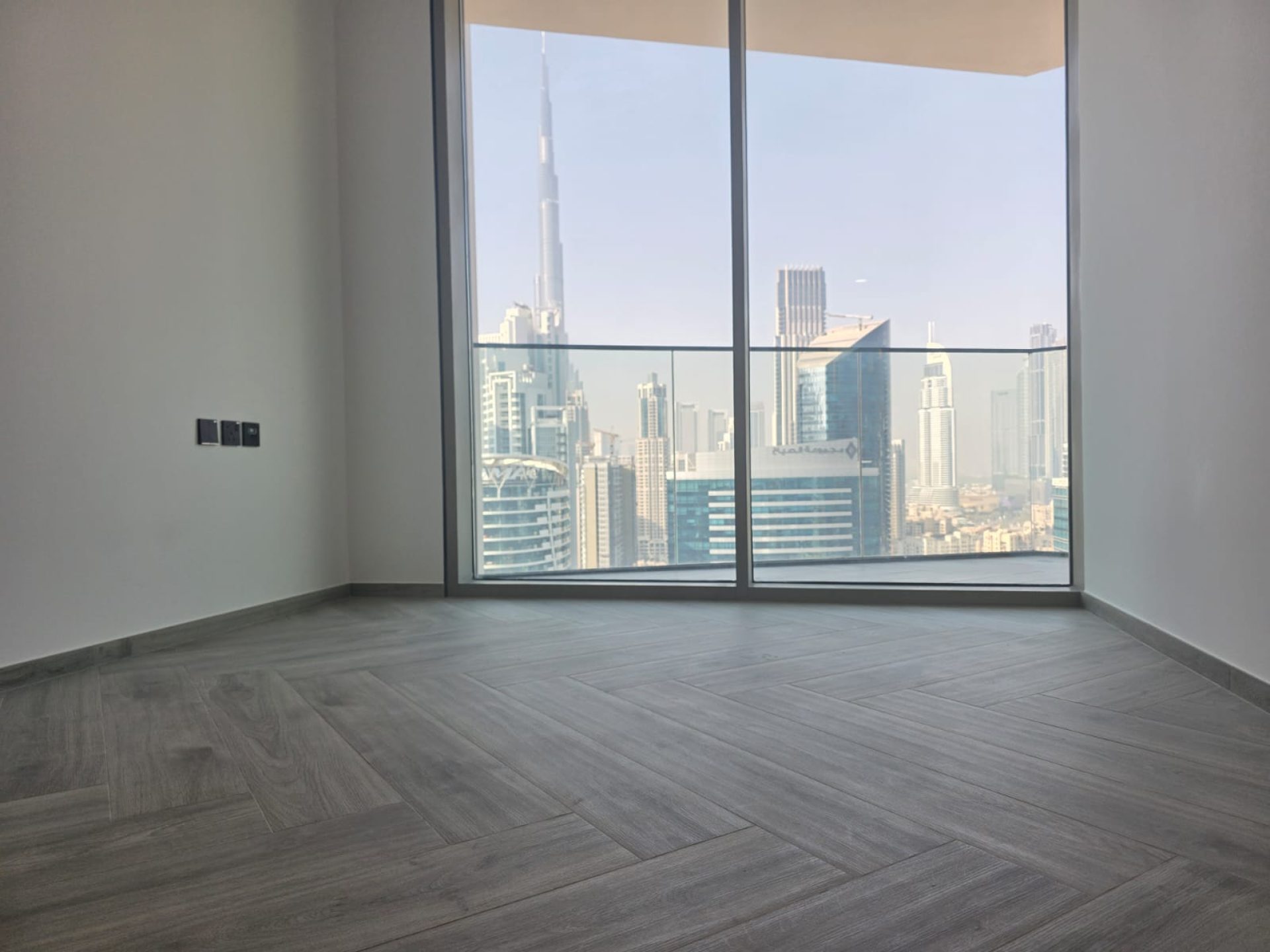 129719-whatsapp-image-2026-05-13-at-55152-pm NEUF | VUE BURJ KHALIFA + CANAL | DESIGN MODERNE Appartement