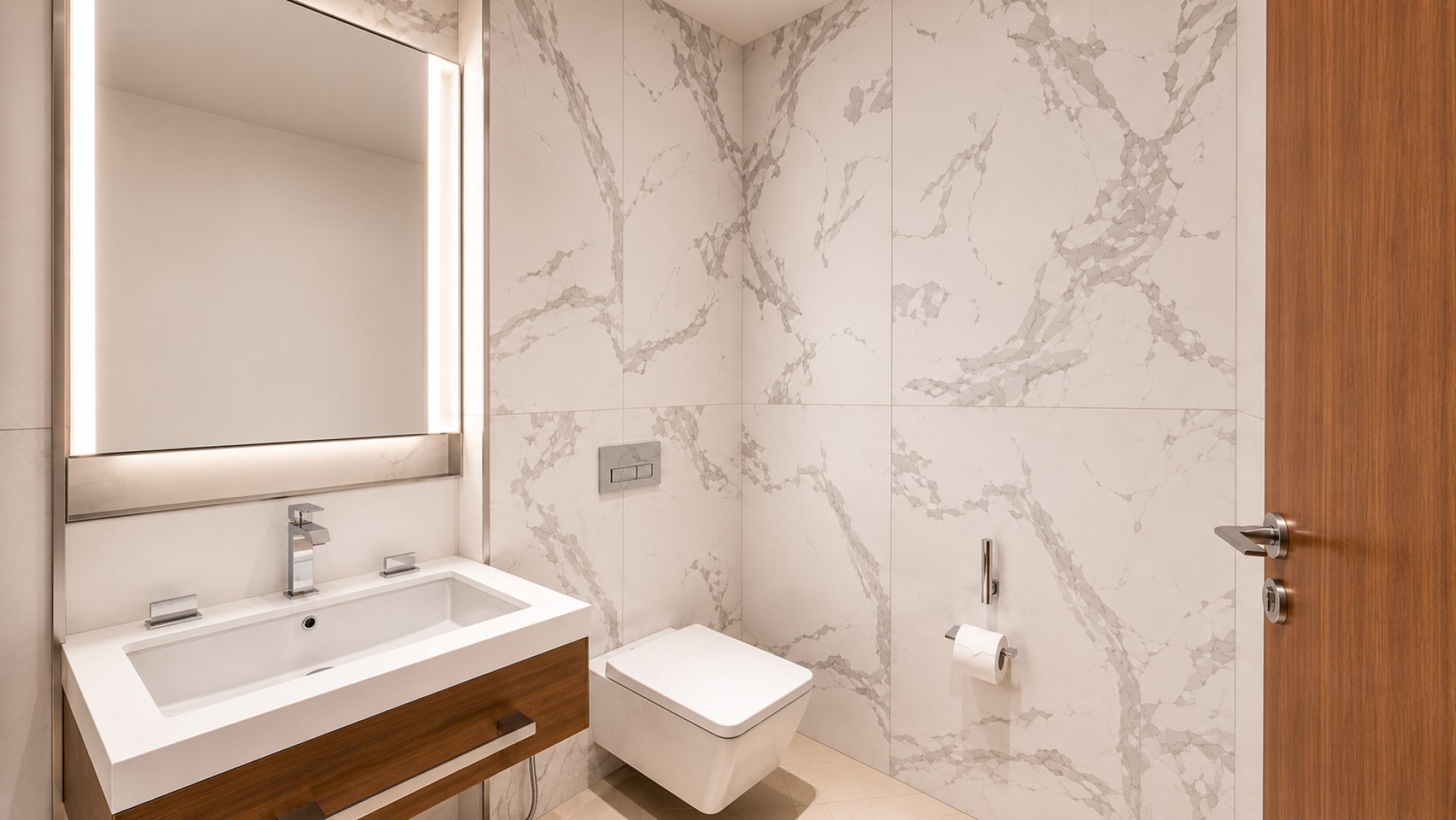 LUXE 1BHK MEUBLÉ | ÉTAGE ÉLEVÉ | EMPLACEMENT PREMIUM AU CENTRE‑VILLE Appartement