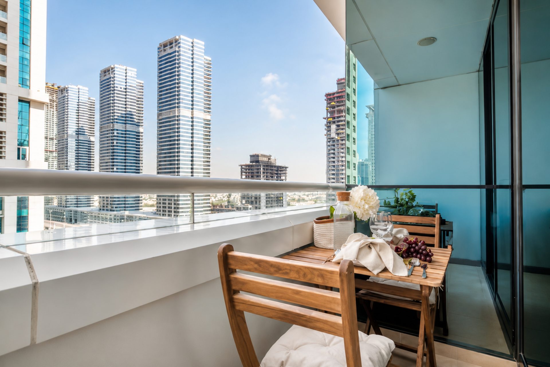 AGENCEMENT MODERNE | NON MEUBLÉ | EMPLACEMENT PREMIUM Appartement