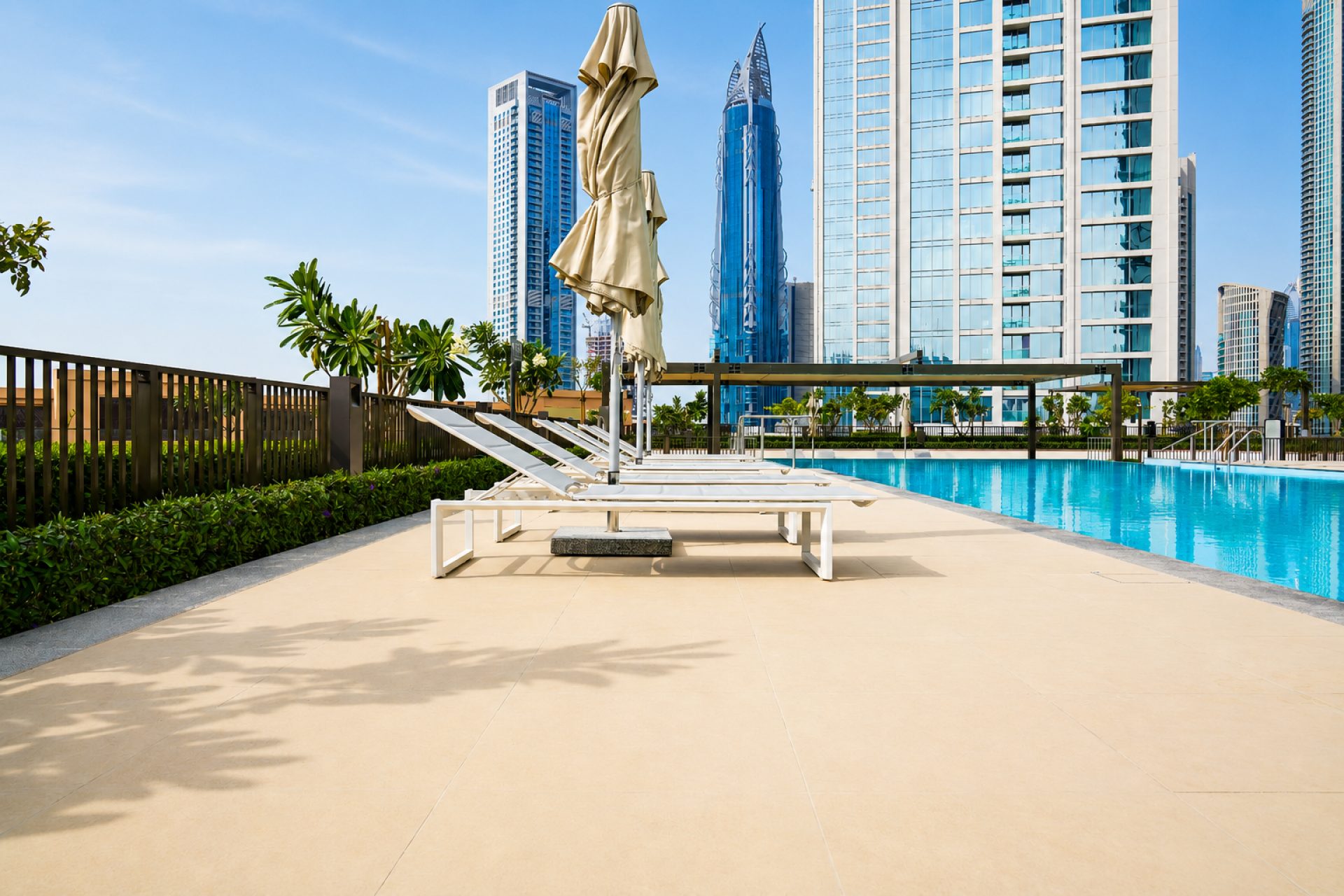 134938-burj-crown-10 VUES SUR BURJ KHALIFA | 2 CHAMBRES ENTIÈREMENT MEUBLÉES | EMPLACEMENT PREMIUM AU CENTRE‑VILLE Appartement