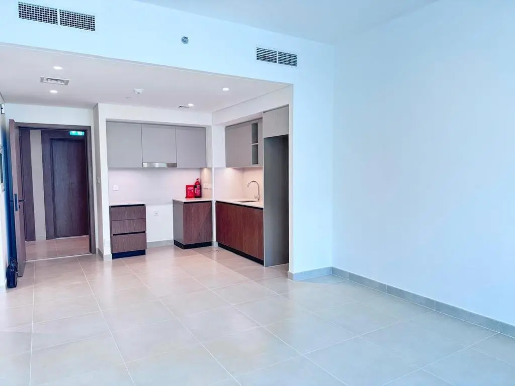 136360-WhatsApp-Image-2025-05-23-at-5.43.09-PM-5 VUE SUR LE BURJ KHALIFA | ÉTAGE ÉLEVÉE | NEUF – Appartement Dubai (4/12)
