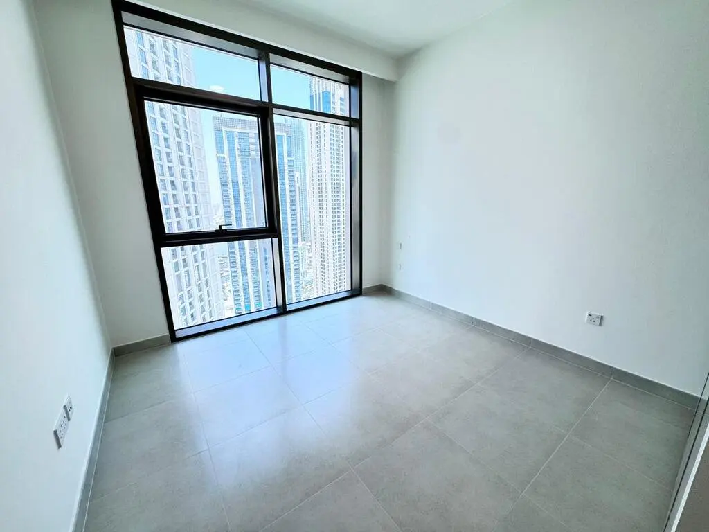 136367-WhatsApp-Image-2025-05-23-at-5.43.09-PM-12 VUE SUR LE BURJ KHALIFA | ÉTAGE ÉLEVÉE | NEUF – Appartement Dubai (6/12)