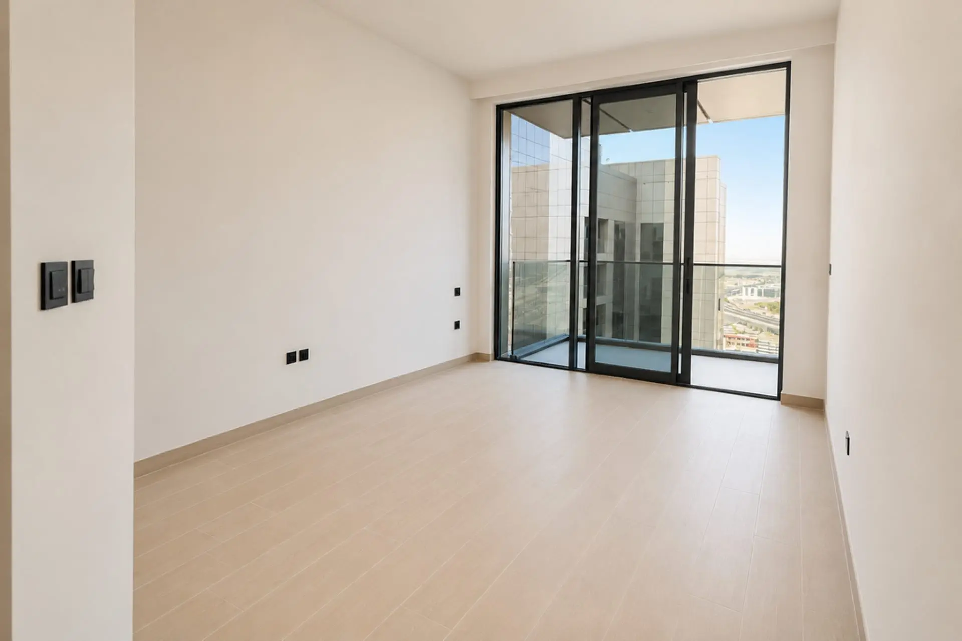 CREEK VIEWS | STUDIO MODERNE | EMPLACEMENT PREMIUM – Appartement Dubai (1/9)
