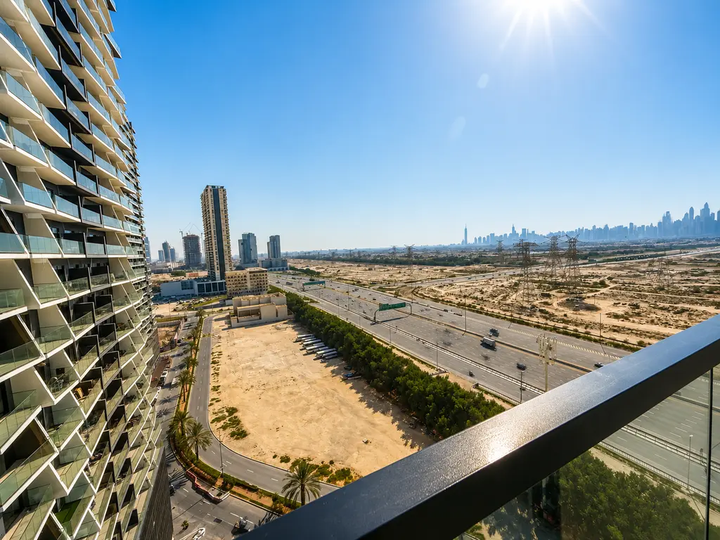 LUMINEUX ET SPACIEUX 1CH | ÉTAGE ÉLEVÉ | EMPLACEMENT PREMIUM JVC – Appartement Dubai (11/16)