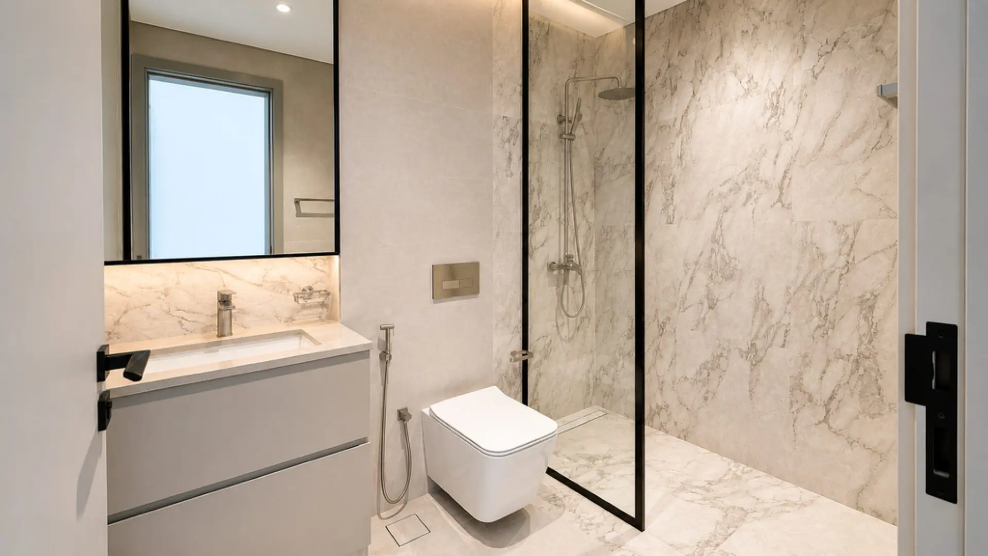 137164-1116-2 AGENCEMENT MODERNE 1CH | ÉTAGE ÉLEVÉ | NEUF – Appartement Dubai (8/10)