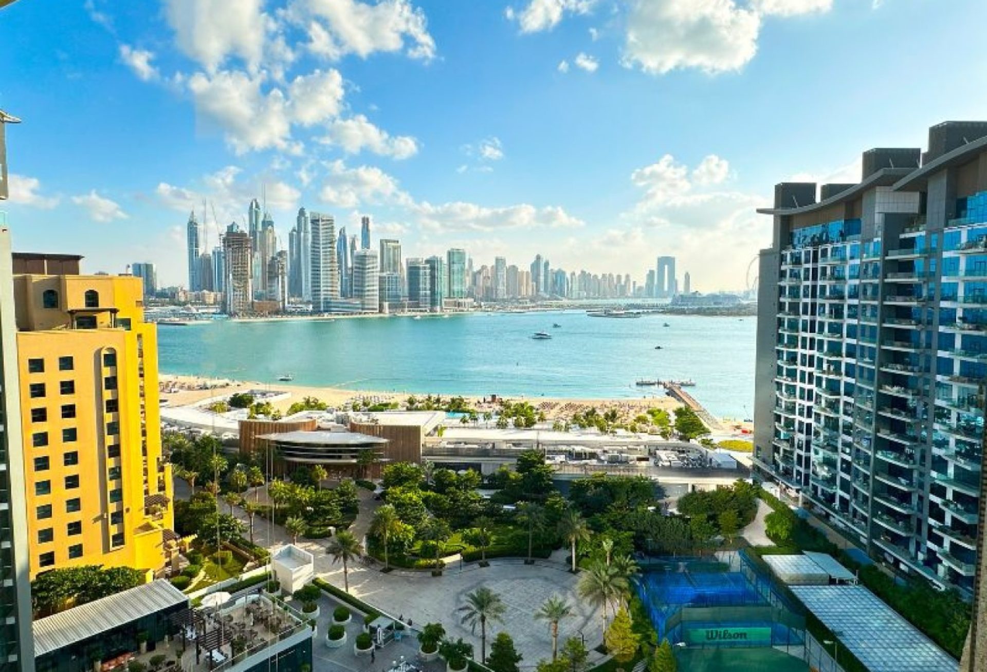 VUE PARTIELLE SUR L’OCÉAN | BAR OUVERT SUR LE TOIT | ACCÈS DIRECT À LA PLAGE Appartement Dubai