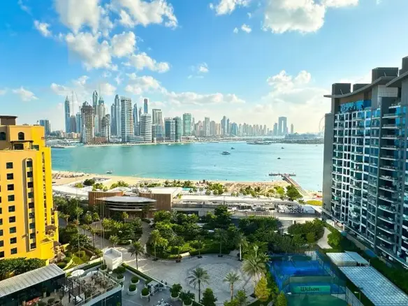 VUE PARTIELLE SUR L'OCÉAN | BAR OUVERT SUR LE TOIT | ACCÈS DIRECT À LA PLAGE – Appartement Dubai (1/20)