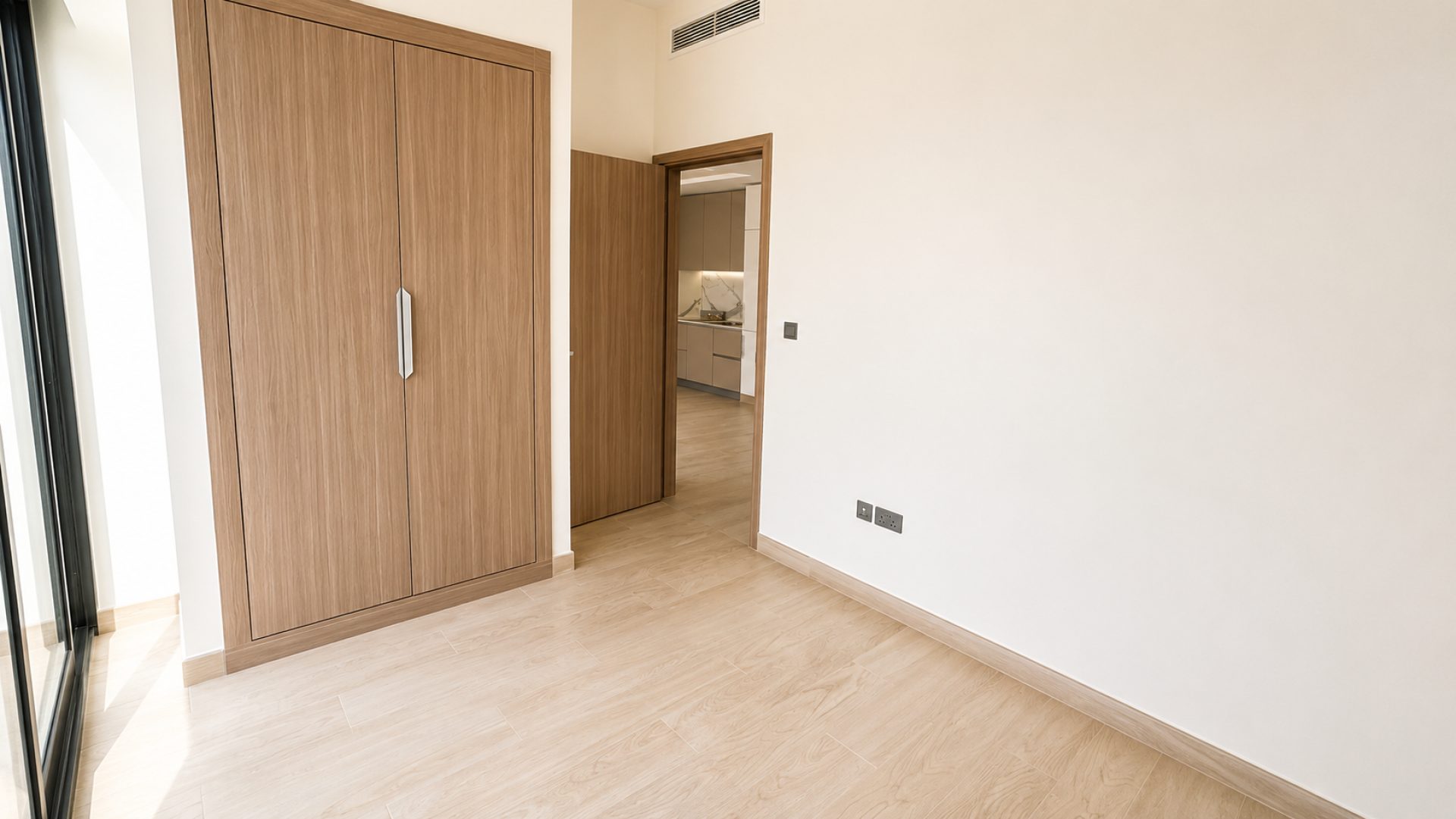 Climatisation gratuite | Non meublé | Vue sur la piscine Appartement Dubai