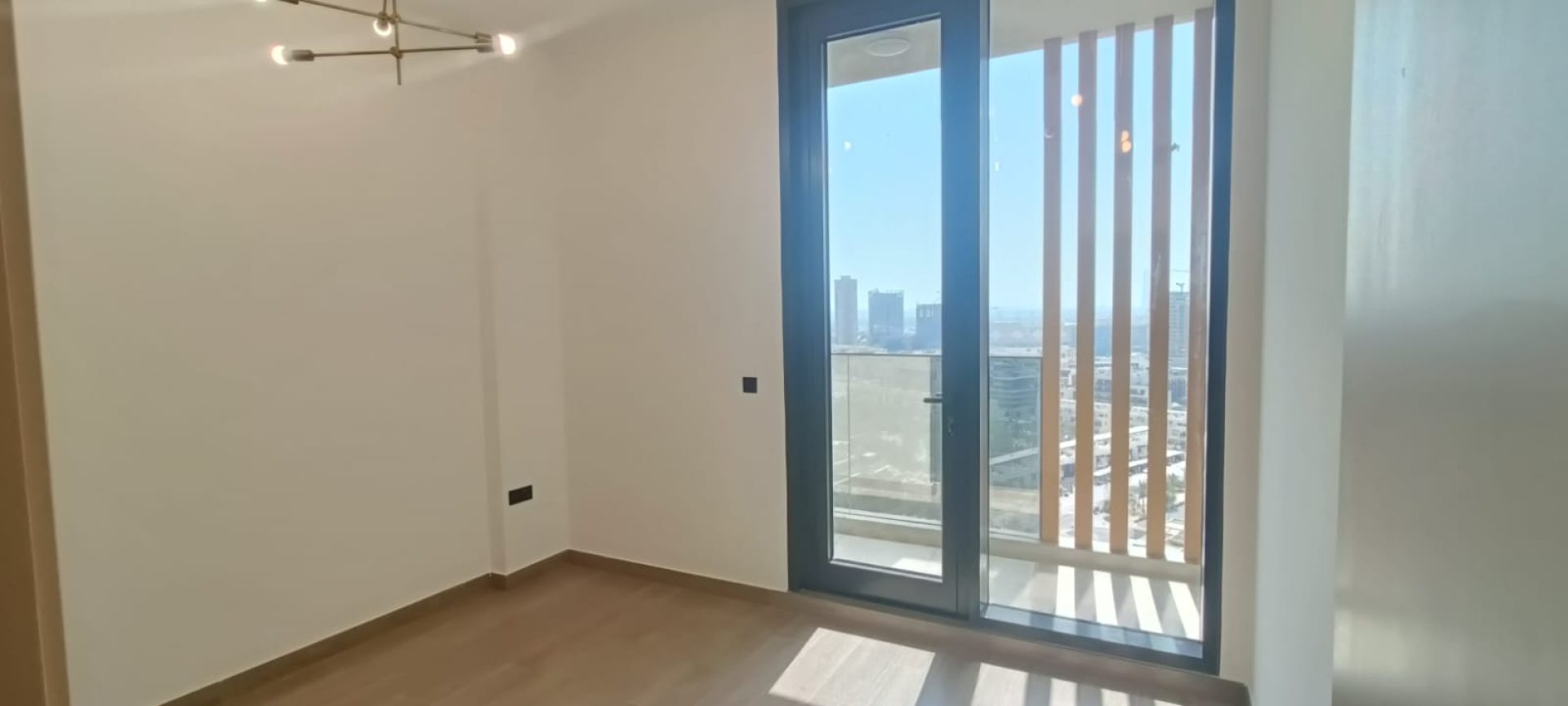 AURA DE LUXE | ESPACES PREMIUM | STYLE DE VIE HARMONIEUX Appartement دبي