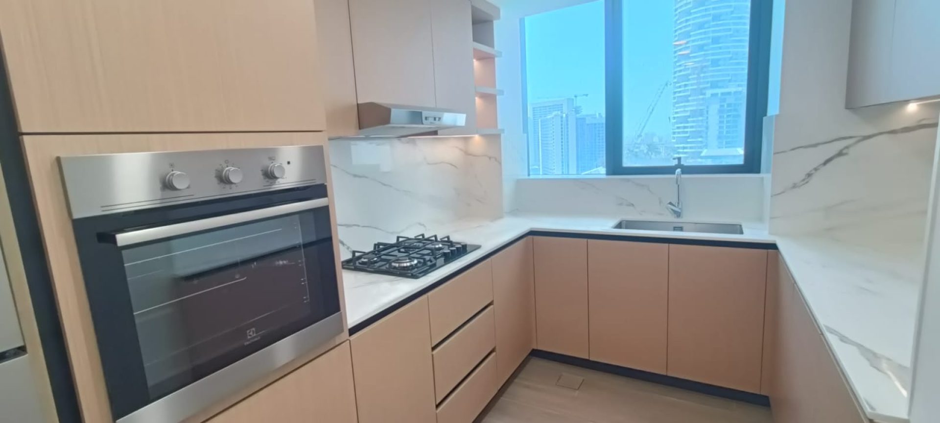 AURA DE LUXE | ESPACES PREMIUM | STYLE DE VIE HARMONIEUX Appartement دبي