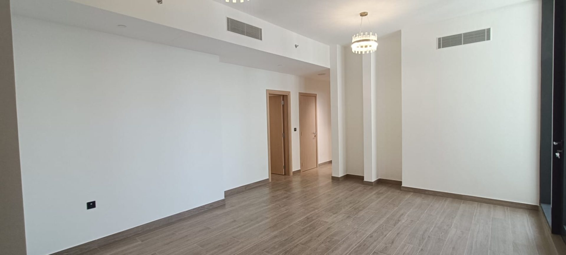 AURA DE LUXE | ESPACES PREMIUM | STYLE DE VIE HARMONIEUX Appartement دبي
