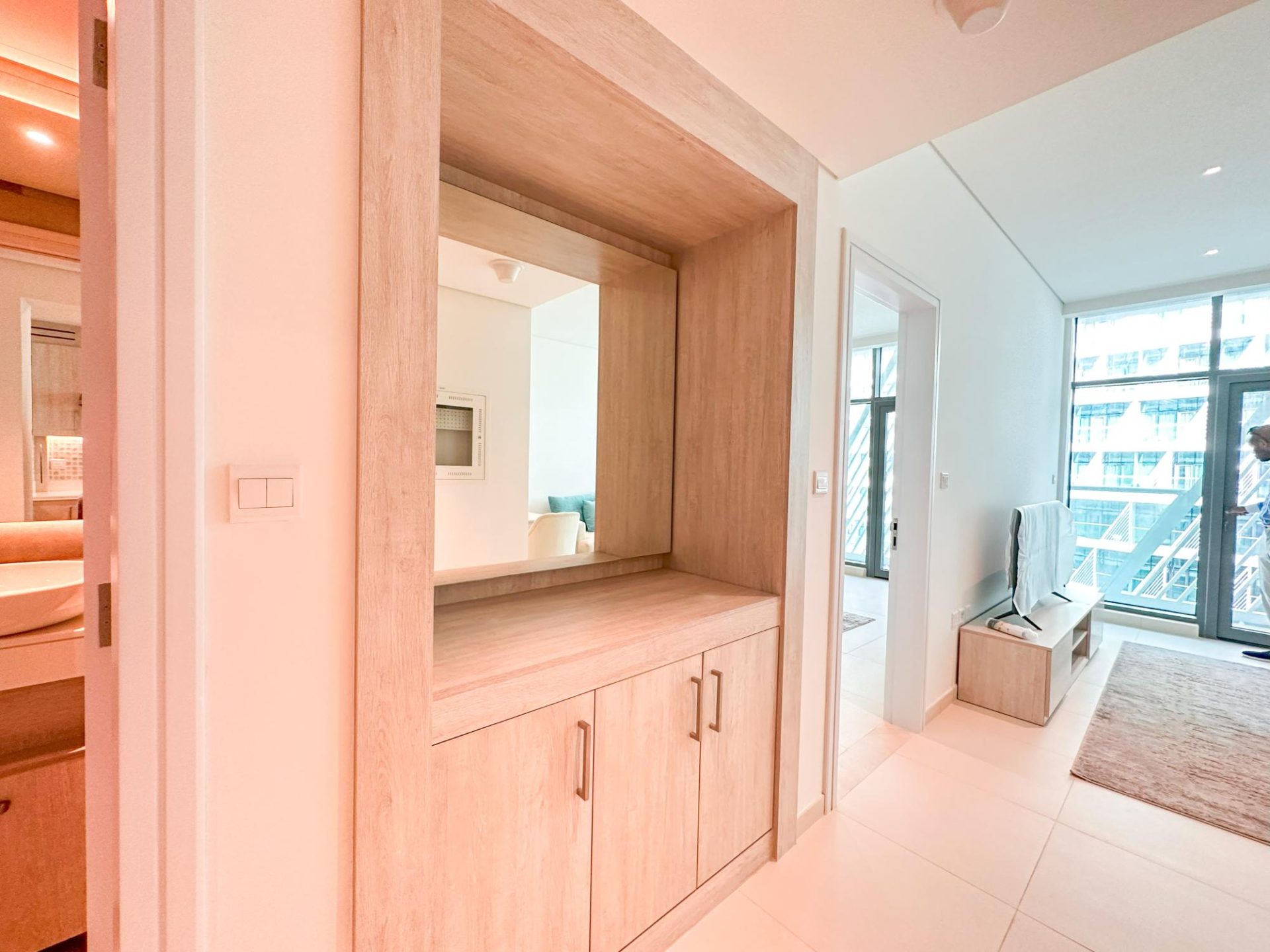 VUE PARTIELLE SUR L’OCÉAN | BAR OUVERT SUR LE TOIT | ACCÈS DIRECT À LA PLAGE Appartement Dubai