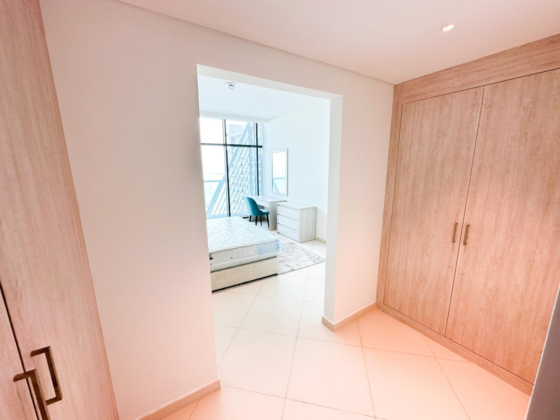 VUE PARTIELLE SUR L’OCÉAN | BAR OUVERT SUR LE TOIT | ACCÈS DIRECT À LA PLAGE Appartement Dubai