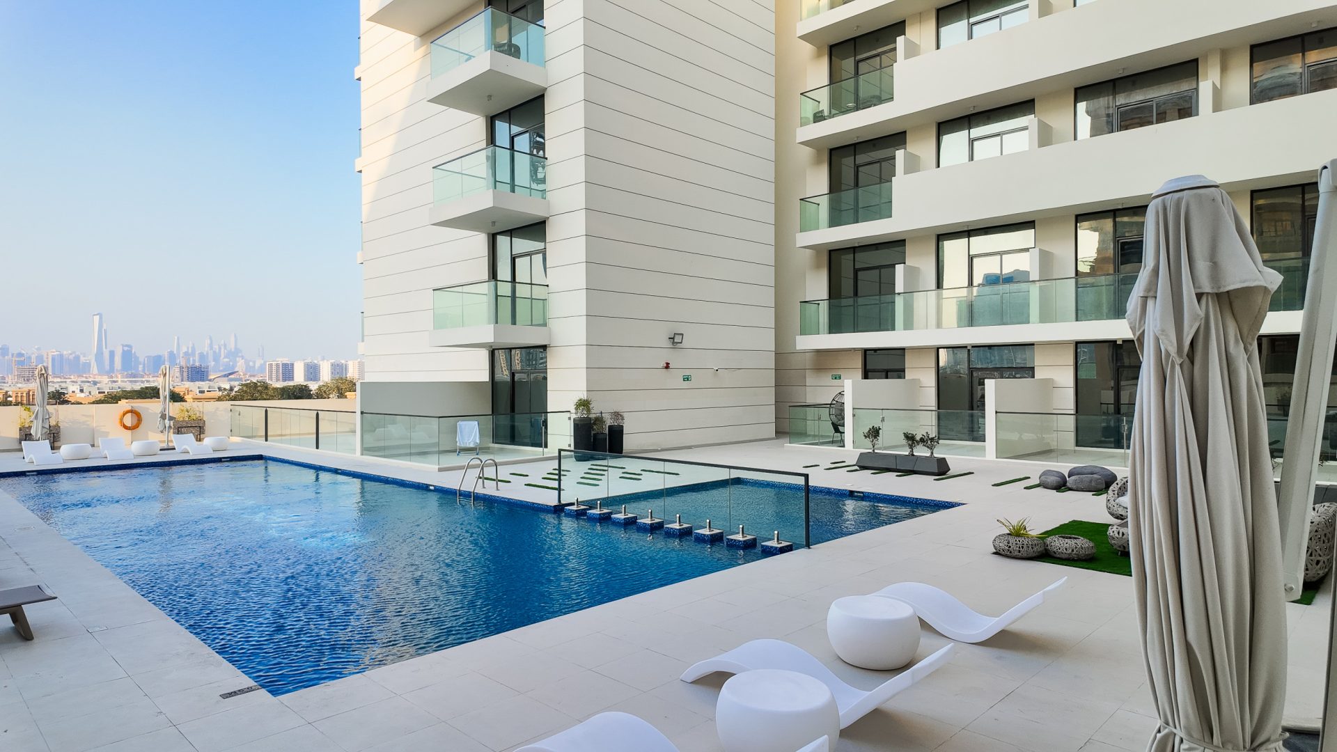 NEUF | ACCÈS DIRECT À LA PISCINE | NON MEUBLÉ Appartement Dubai