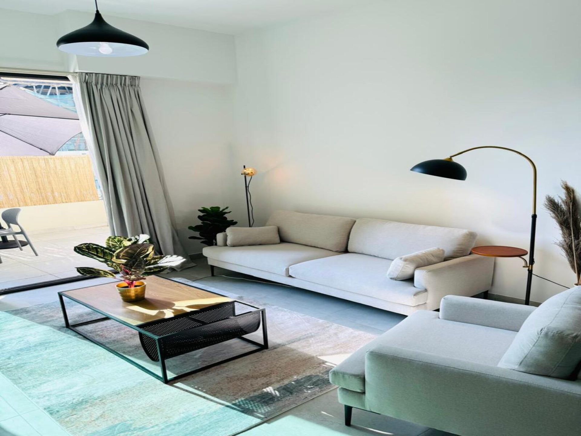 Disponible à partir de juillet 1 CHAMBRE | GRANDE TERRASSE Appartement Dubai