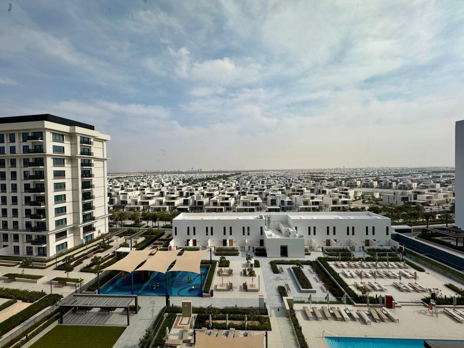 124461-whatsapp-image-2026-03-18-at-121557-pm NEUF | AGENCEMENT MODERNE | VUE VILLA Appartement