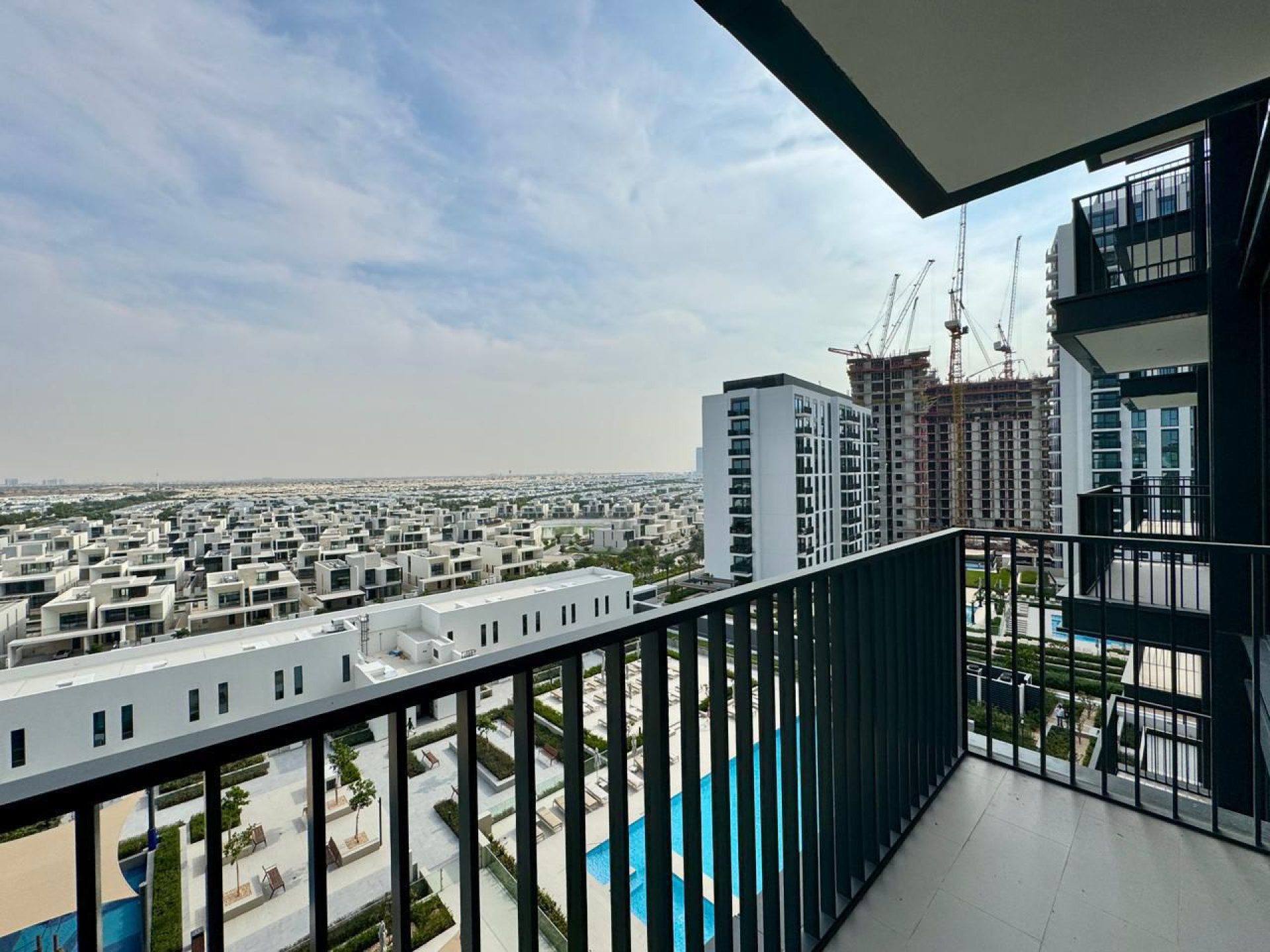 124463-whatsapp-image-2026-03-18-at-121539-pm-1 NEUF | AGENCEMENT MODERNE | VUE VILLA Appartement