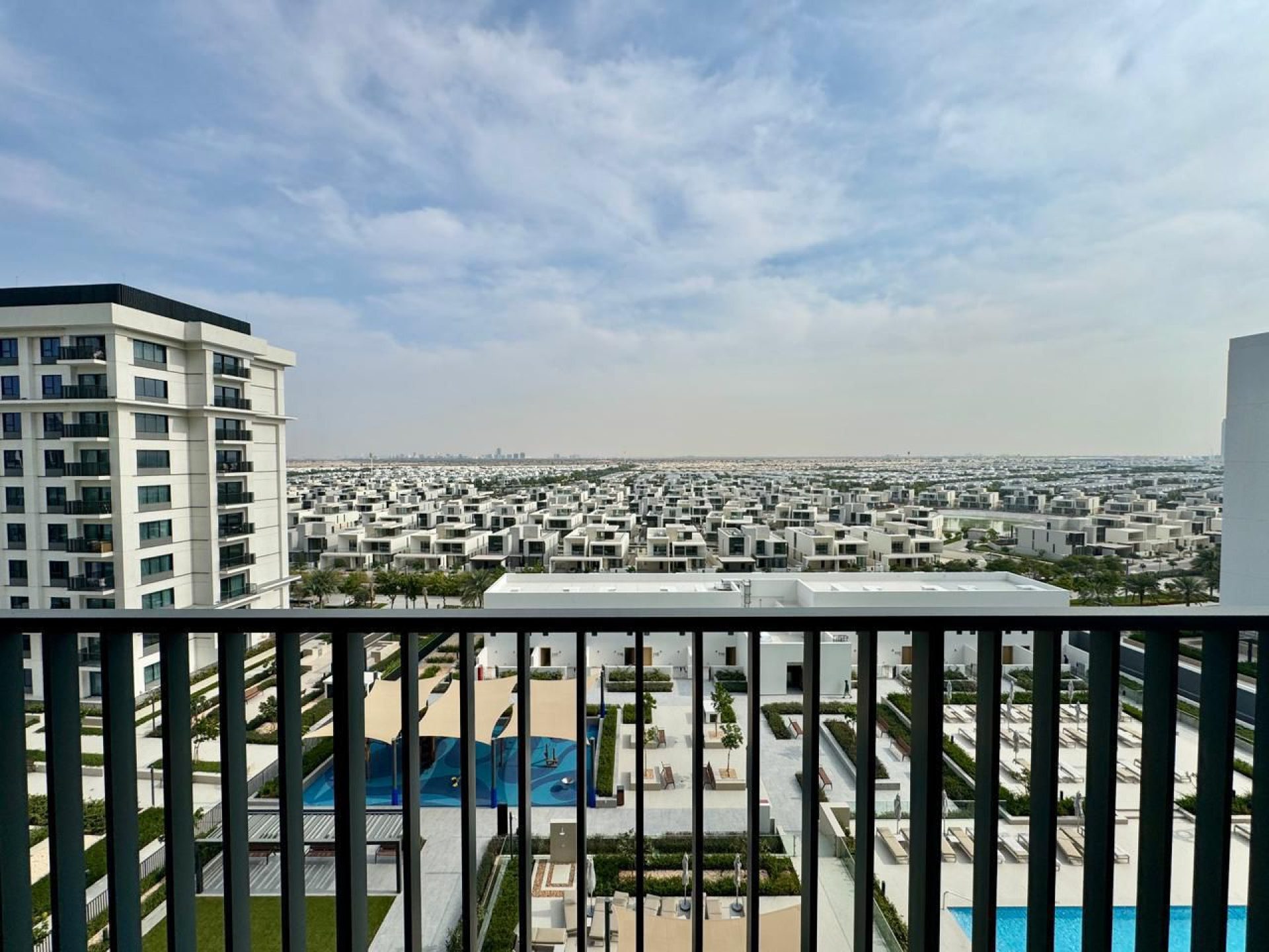 124466-whatsapp-image-2026-03-18-at-121540-pm NEUF | AGENCEMENT MODERNE | VUE VILLA Appartement
