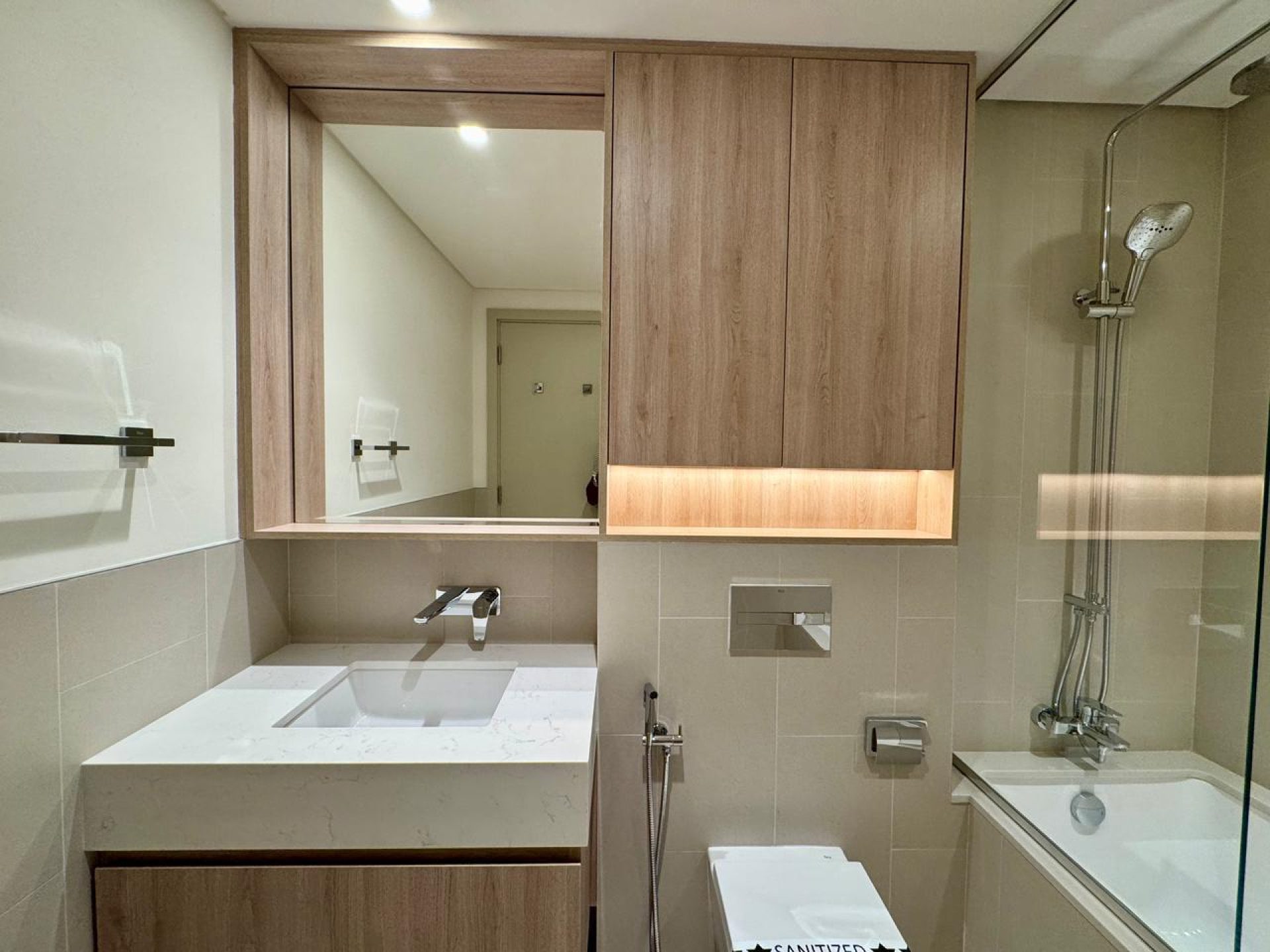 124474-whatsapp-image-2026-03-18-at-121547-pm NEUF | AGENCEMENT MODERNE | VUE VILLA Appartement