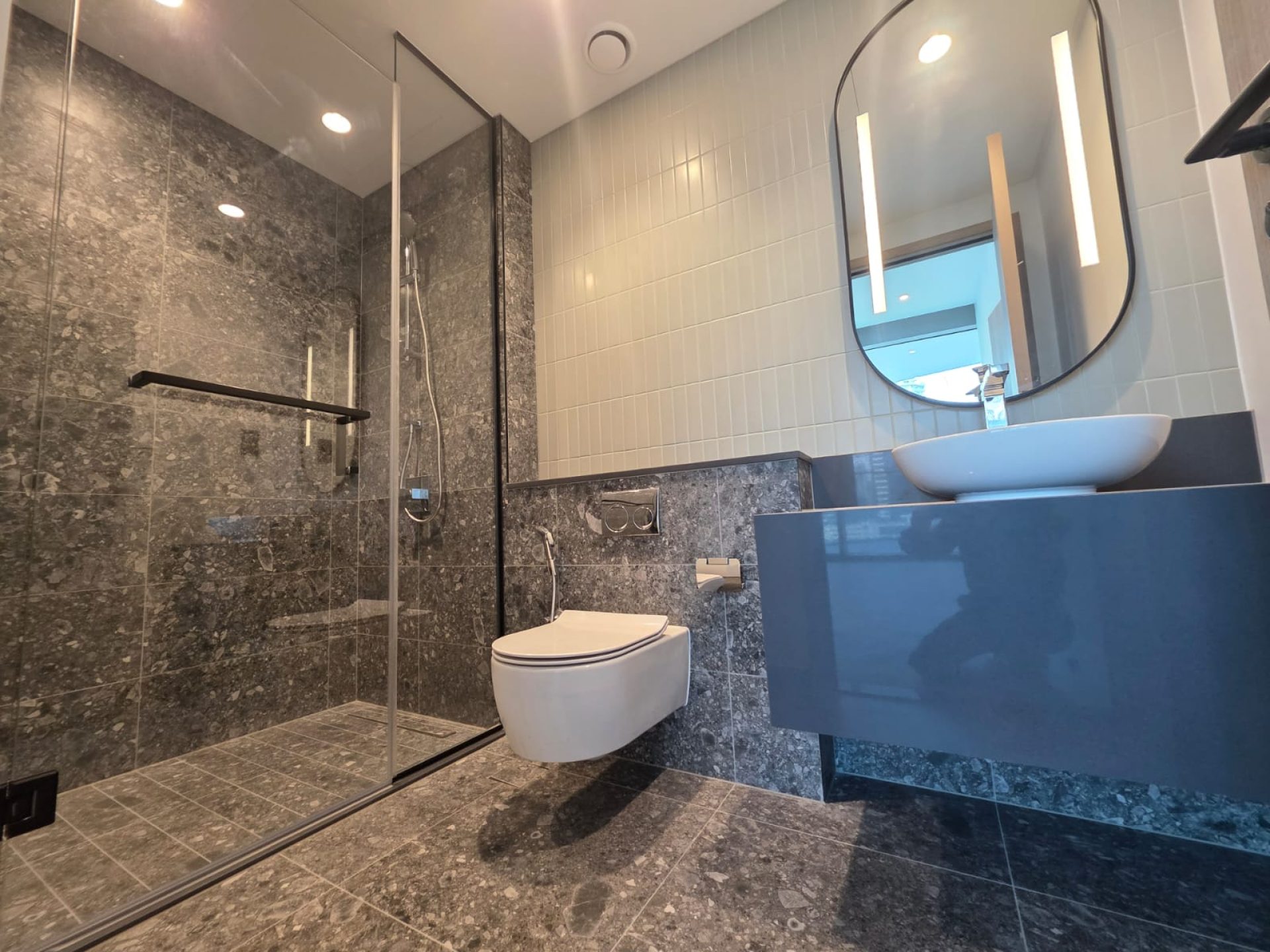 APPARTEMENT NEUF | VUE BURJ KHALIFA + CANAL | PAIEMENT FLEXIBLE Appartement