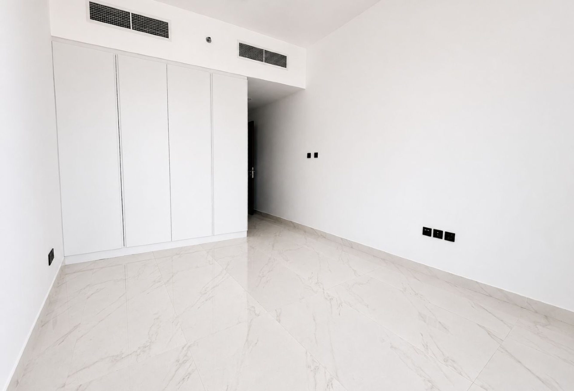 131306-original-14 PRÊT À EMMÉNAGER | 1 CHAMBRE NON MEUBLÉE | VIE MODERNE Appartement