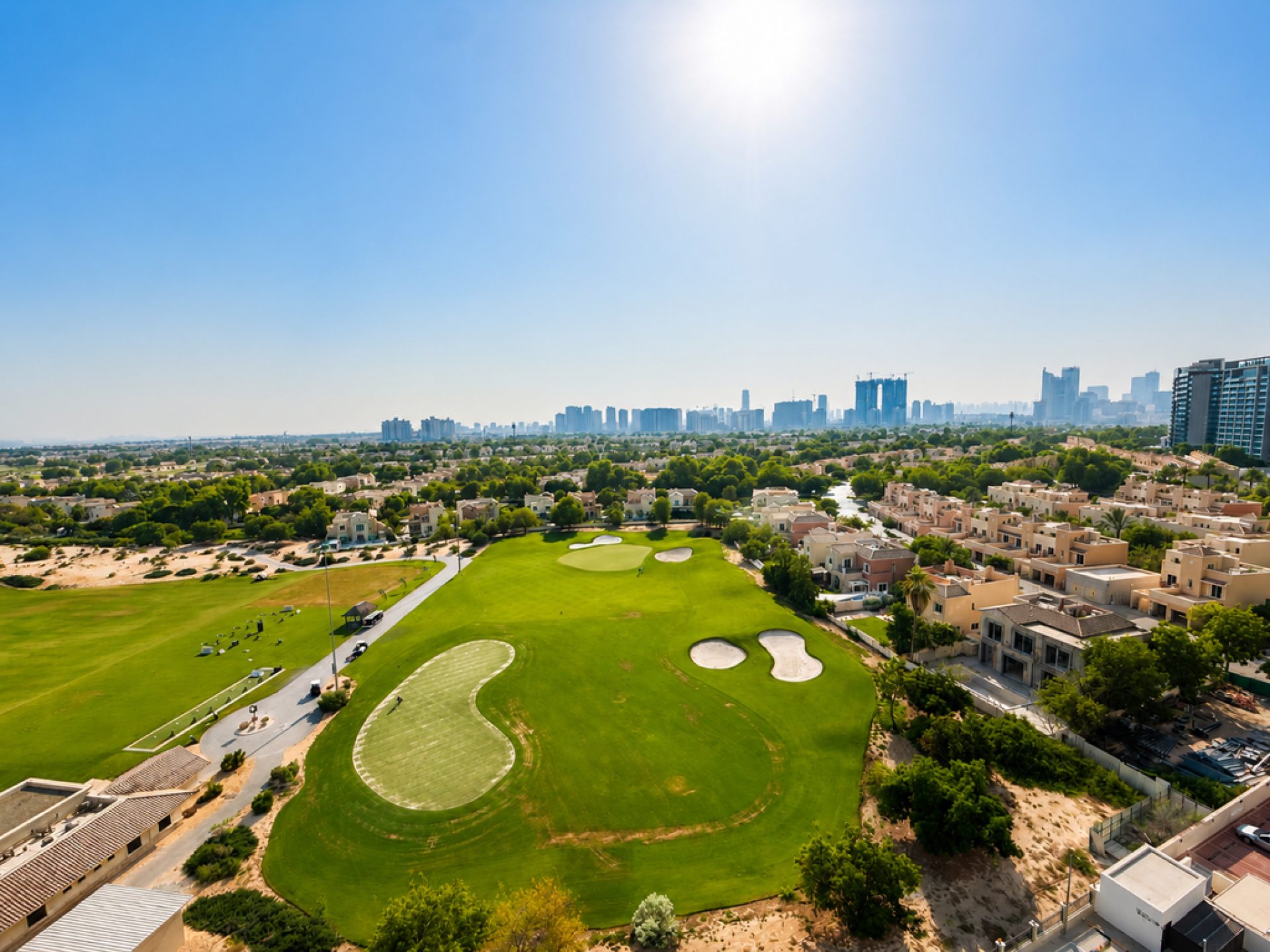 136077-golf-link-18 SPACIEUX 1BR | LUMINEUX ET BIEN CONÇU | VUE SUR LE GOLF Appartement