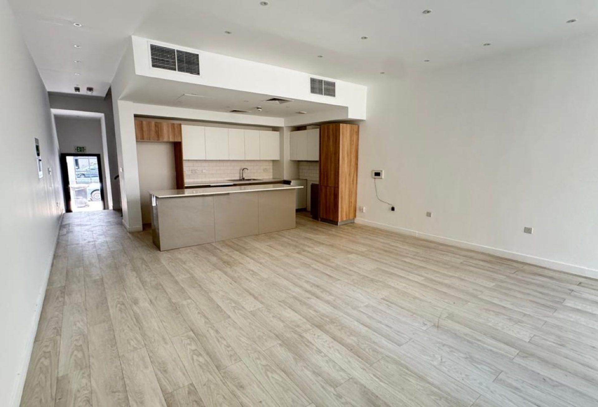 144894-original-6 Aintree — Appartement 3 chambres à louer, 2153,86 Sq Ft