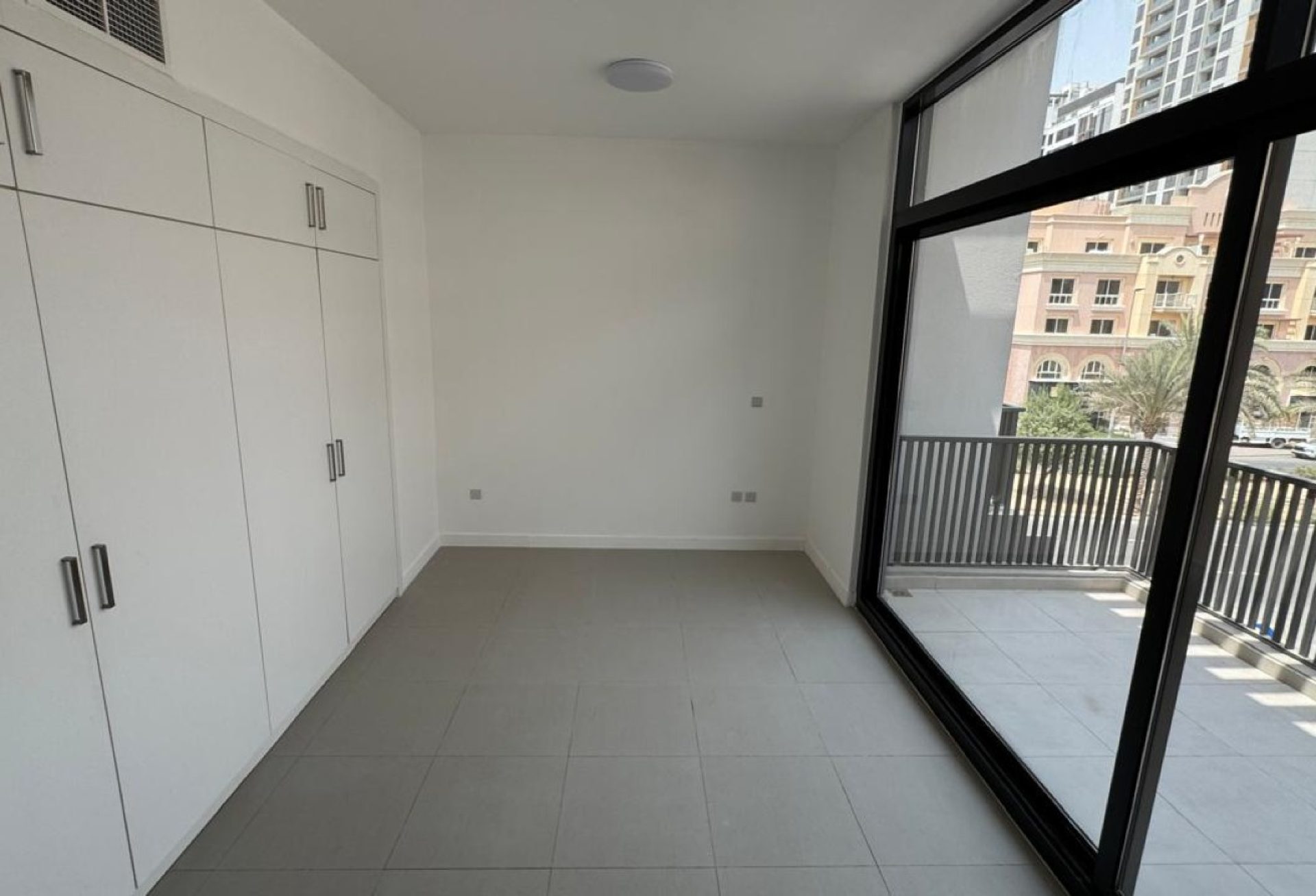 144897-original-9 Aintree — Appartement 3 chambres à louer, 2153,86 Sq Ft