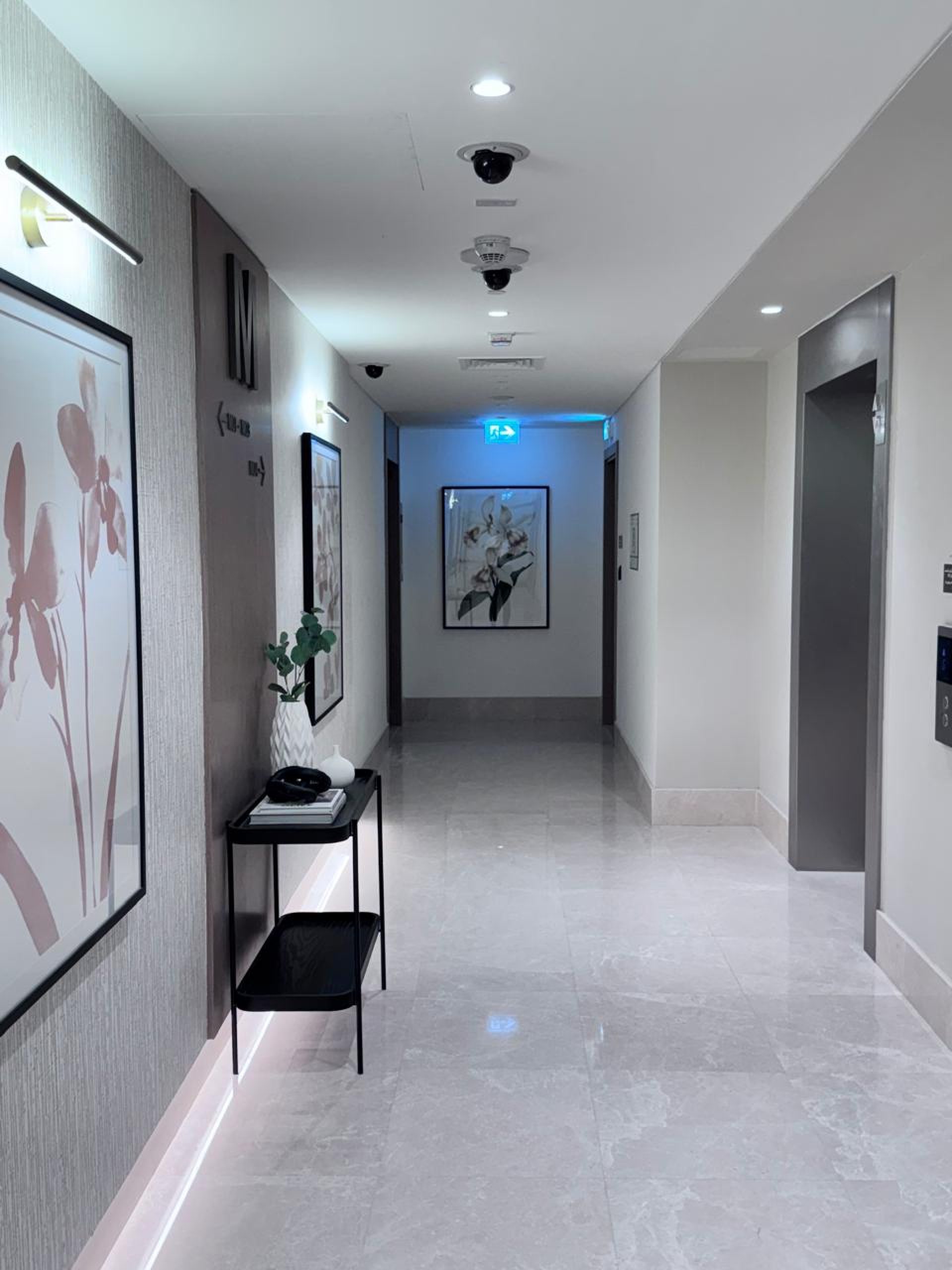 94366-whatsapp-image-2025-04-11-at-94328-am ÉTAGE ÉLEVÉ | NEUF | VUE SUR LA COMMUNAUTÉ Appartement Dubai