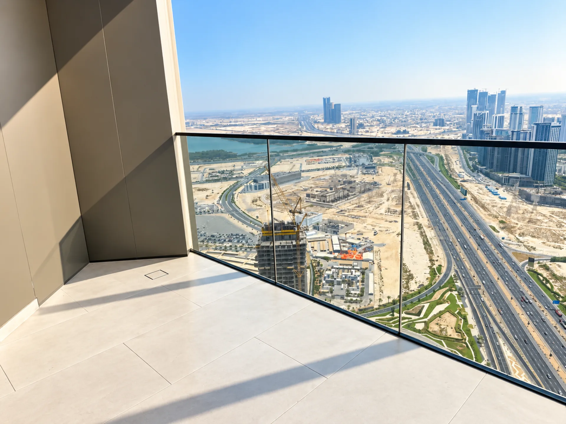 ÉTAGE ÉLEVÉ | RARE UNITÉ D'ANGLE | VUE SUR LE LAGON – Appartement Dubai (4/30)