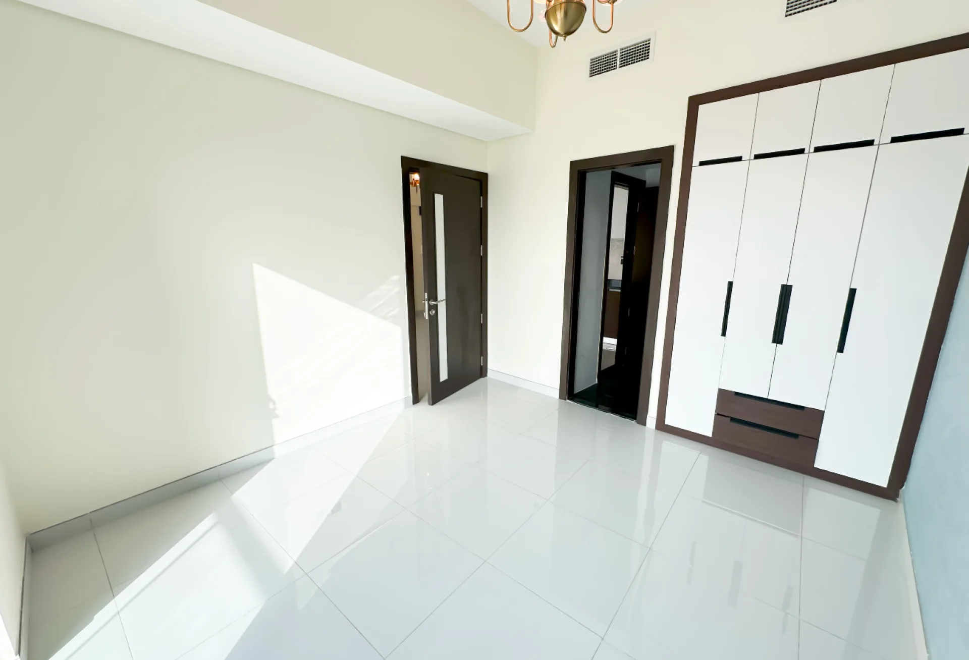 LOUÉ | VUE PISCINE | ÉTAGE ÉLEVÉ – Appartement Dubai (7/14)