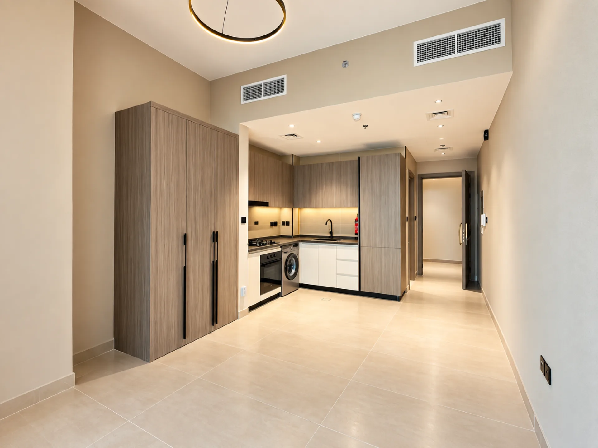 Studio de luxe flambant neuf | Vue dégagée | Équipements haut de gamme – Appartement Dubai (3/11)