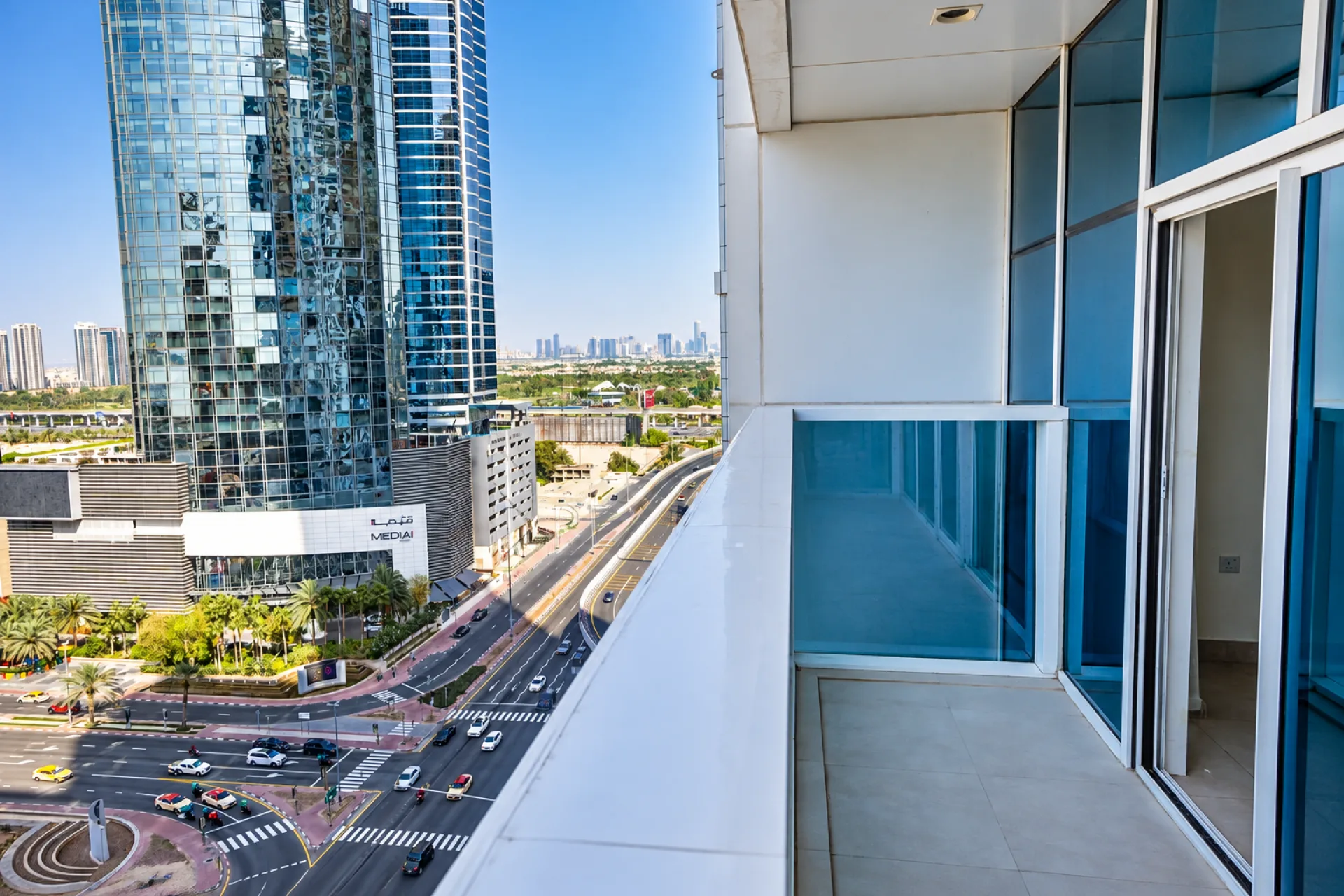 2CH+CHAMBRE DE SERVICE | PLUS GRANDE DISPOSITION | CUISINE ENTIÈREMENT ÉQUIPÉE – Appartement Dubai (1/17)
