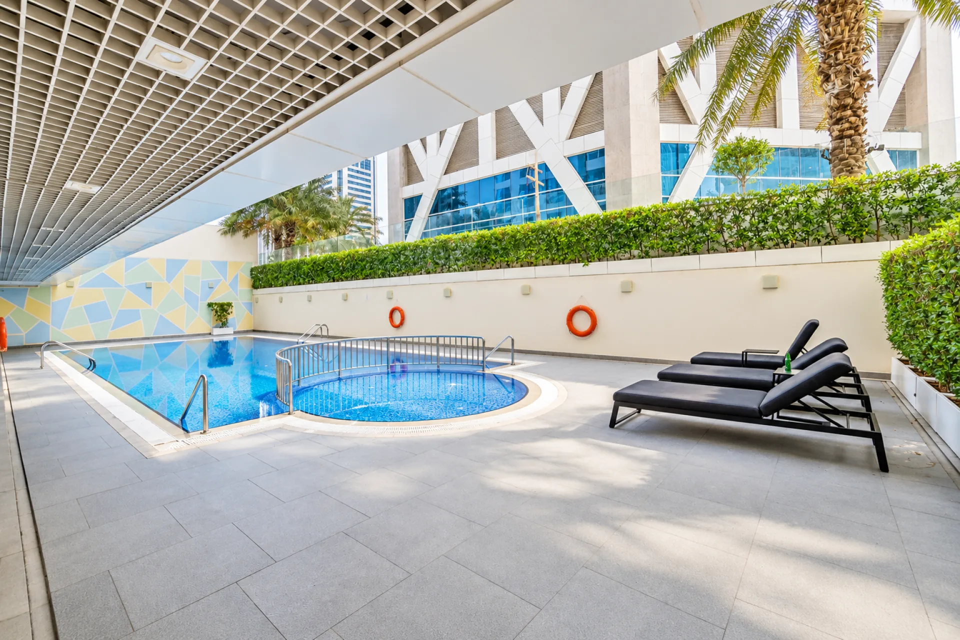 2CH+CHAMBRE DE SERVICE | PLUS GRANDE DISPOSITION | CUISINE ENTIÈREMENT ÉQUIPÉE – Appartement Dubai (16/17)