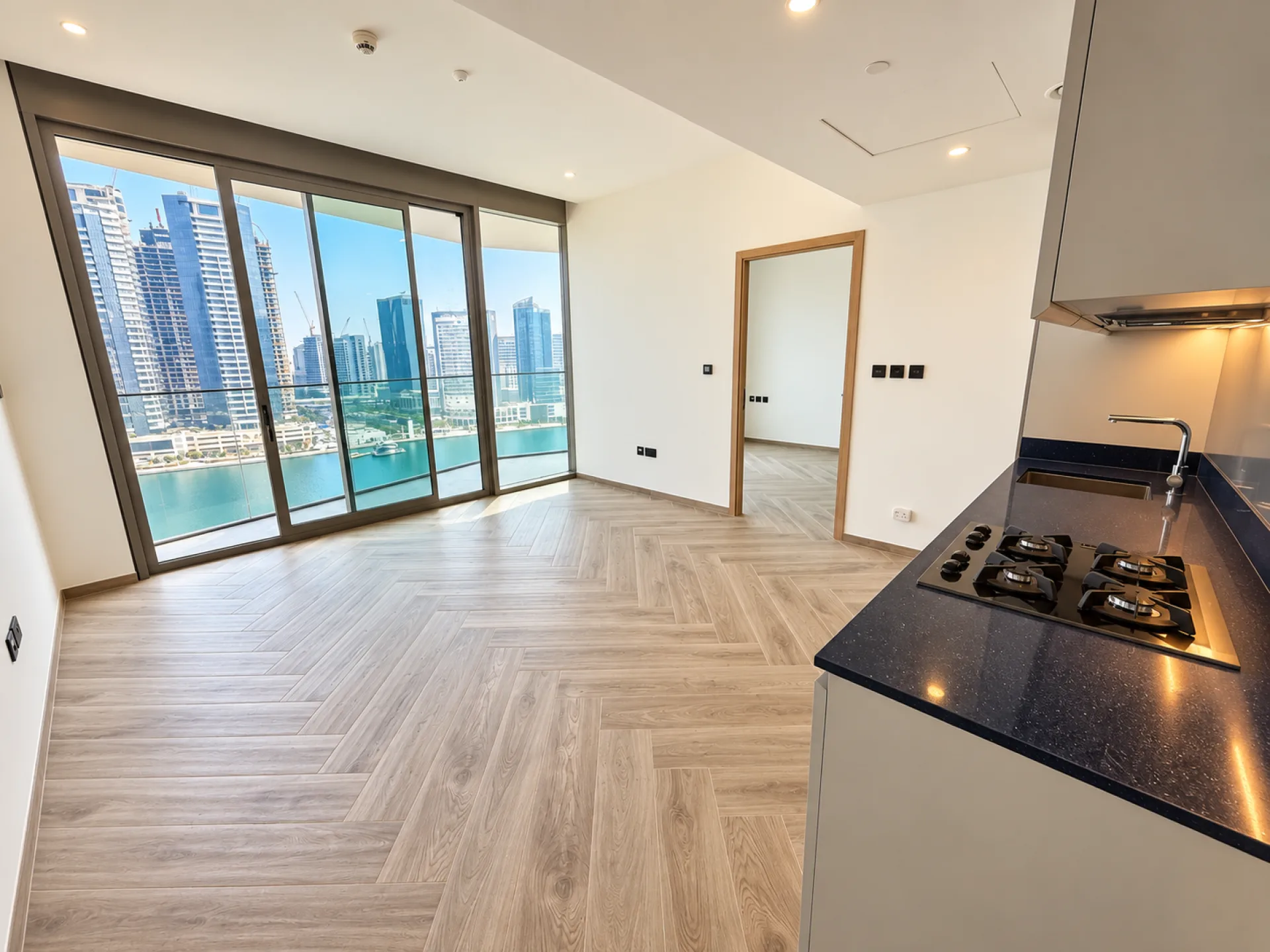 Vue sur le canal | 1 chambre neuve | Business Bay – Appartement Dubai (2/8)