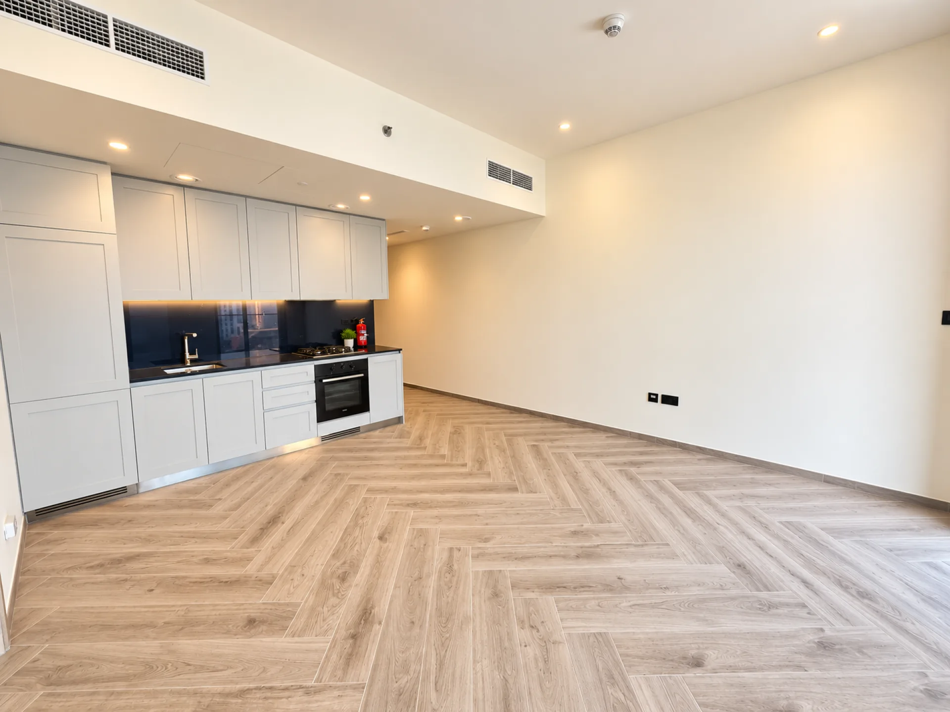 Vue sur le canal | 1 chambre neuve | Business Bay – Appartement Dubai (4/8)