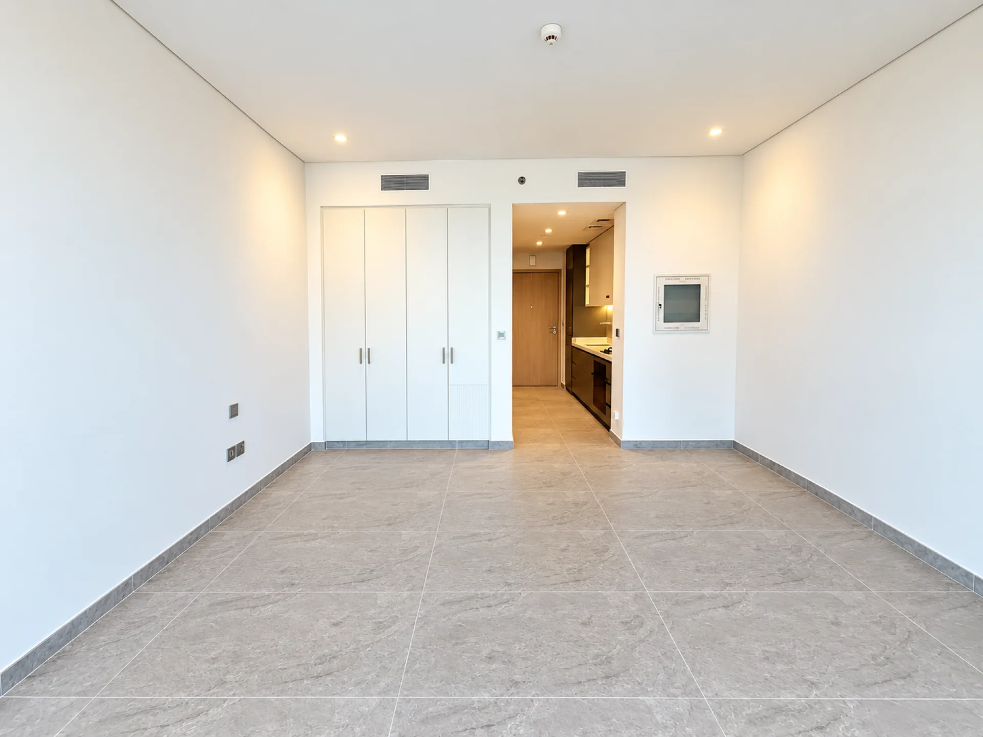 1149830-5 STUDIO PREMIUM | NEUF | VUE SUR LE CANAL – Appartement Dubai (3/13)