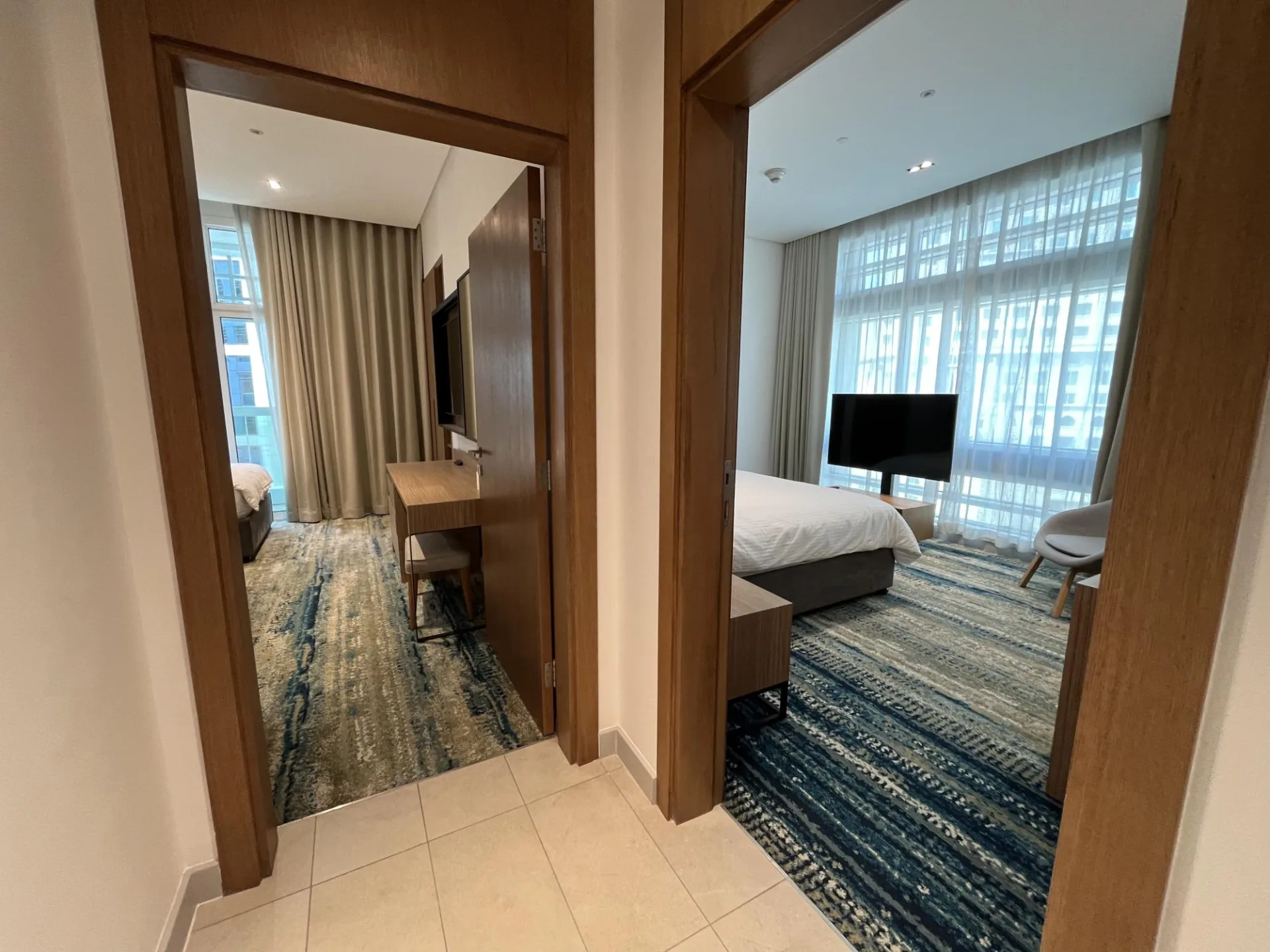 1150374-1149203-img-7948-2jpg-1 MEILLEURE OFFRE - ÉTAGE ÉLEVÉ - VUE SUR LE RUISSEAU – Appartement Dubai (2/23)