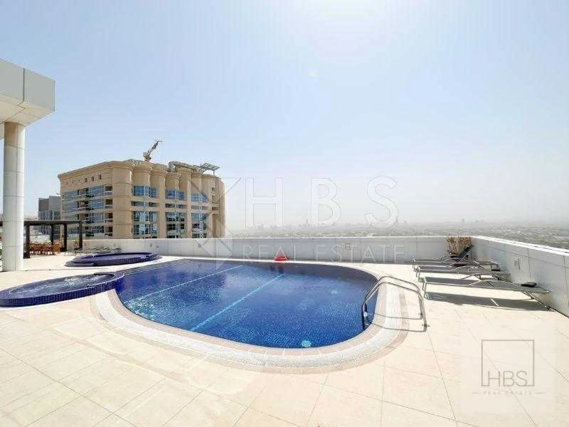 1150435-9db5pikhutwnikdfqr5zrmia9mahtonao1rlpvkc Meublé | Emplacement de choix | Disponible bientôt – Appartement Dubai (8/11)