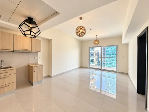 Emplacement premium | Vie moderne | Réservez maintenant – Appartement Dubai (1/9)