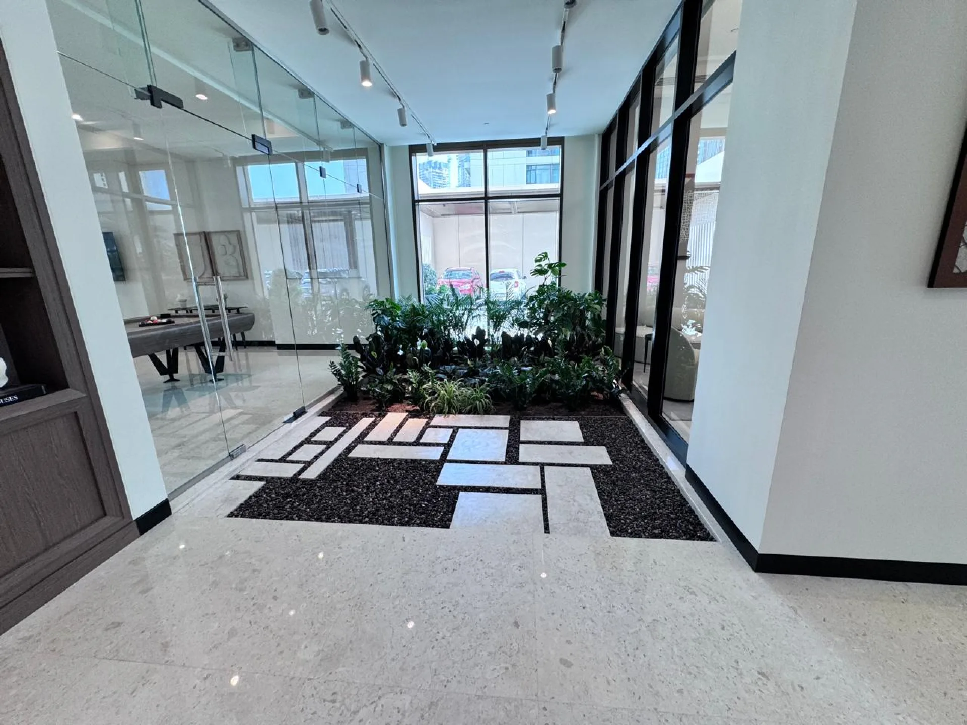 VUE SUR L’HORIZON URBAIN - EMPLACEMENT DE CHOIX - LIBRE – Appartement Dubai (9/30)