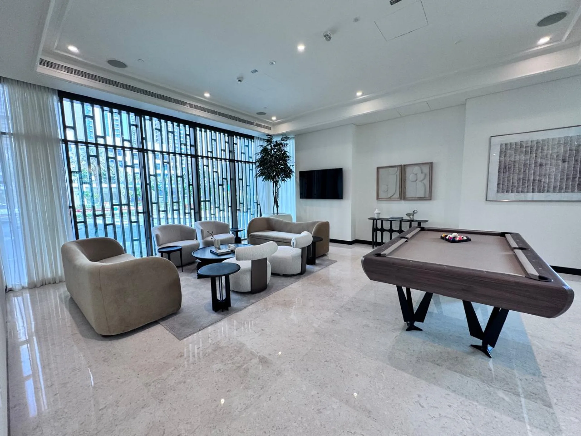 VUE SUR L’HORIZON URBAIN - EMPLACEMENT DE CHOIX - LIBRE – Appartement Dubai (17/30)