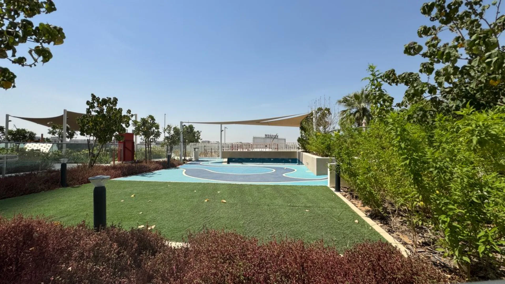 Étage élevé | Loué | Vue imprenable sur le golf – Appartement Dubai (11/14)