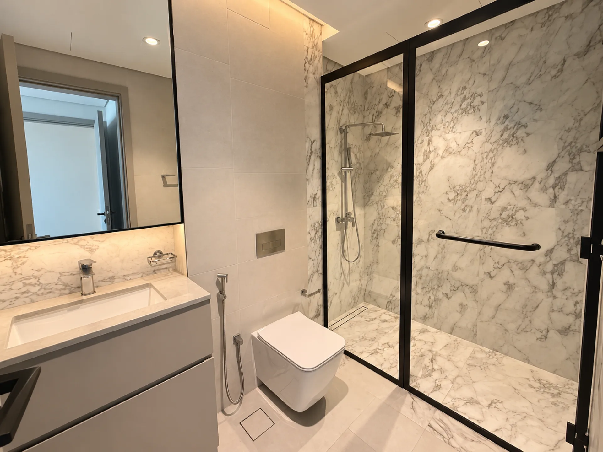 Emplacement premium - Cuisine équipée - Étage élevé – Appartement Dubai (6/13)