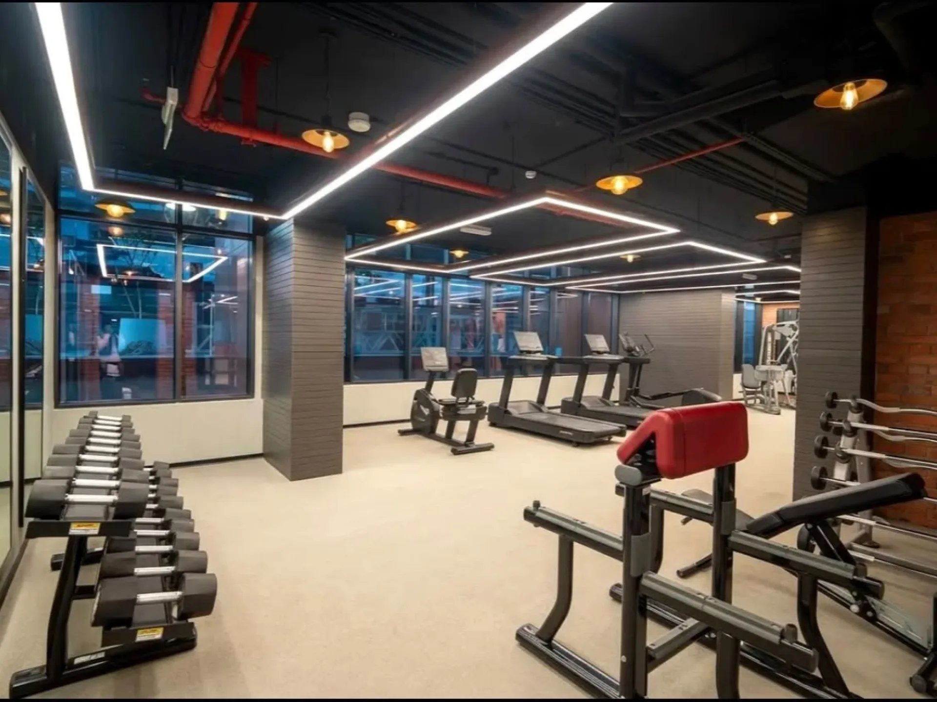 EMPLACEMENT PRIVILÉGIÉ - MEUBLÉ - PRIX ABORDABLE – Appartement Dubai (11/21)