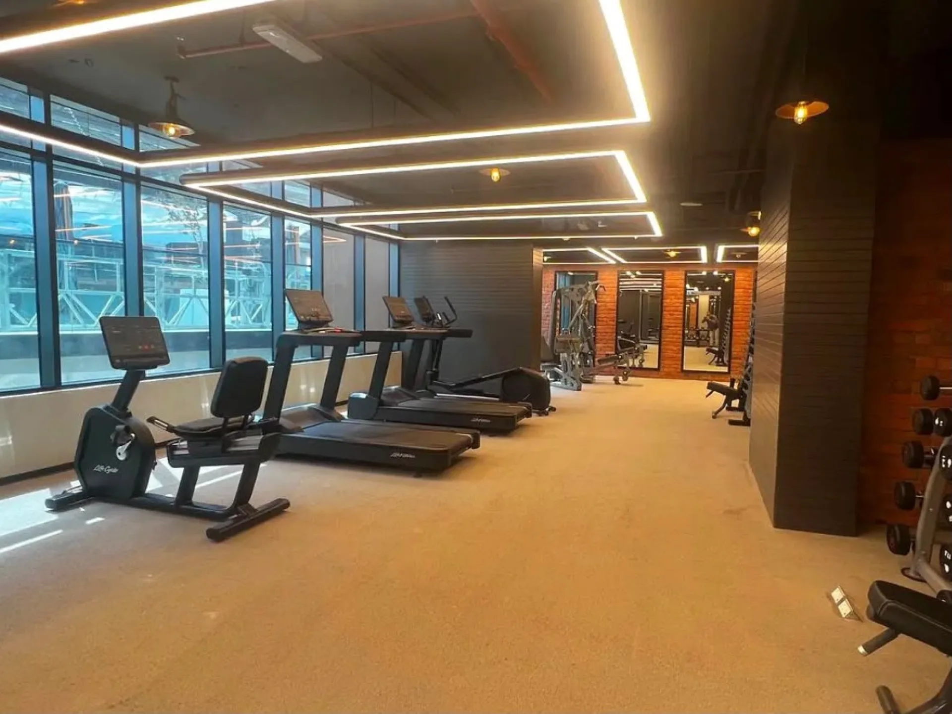 EMPLACEMENT PRIVILÉGIÉ - MEUBLÉ - PRIX ABORDABLE – Appartement Dubai (17/21)