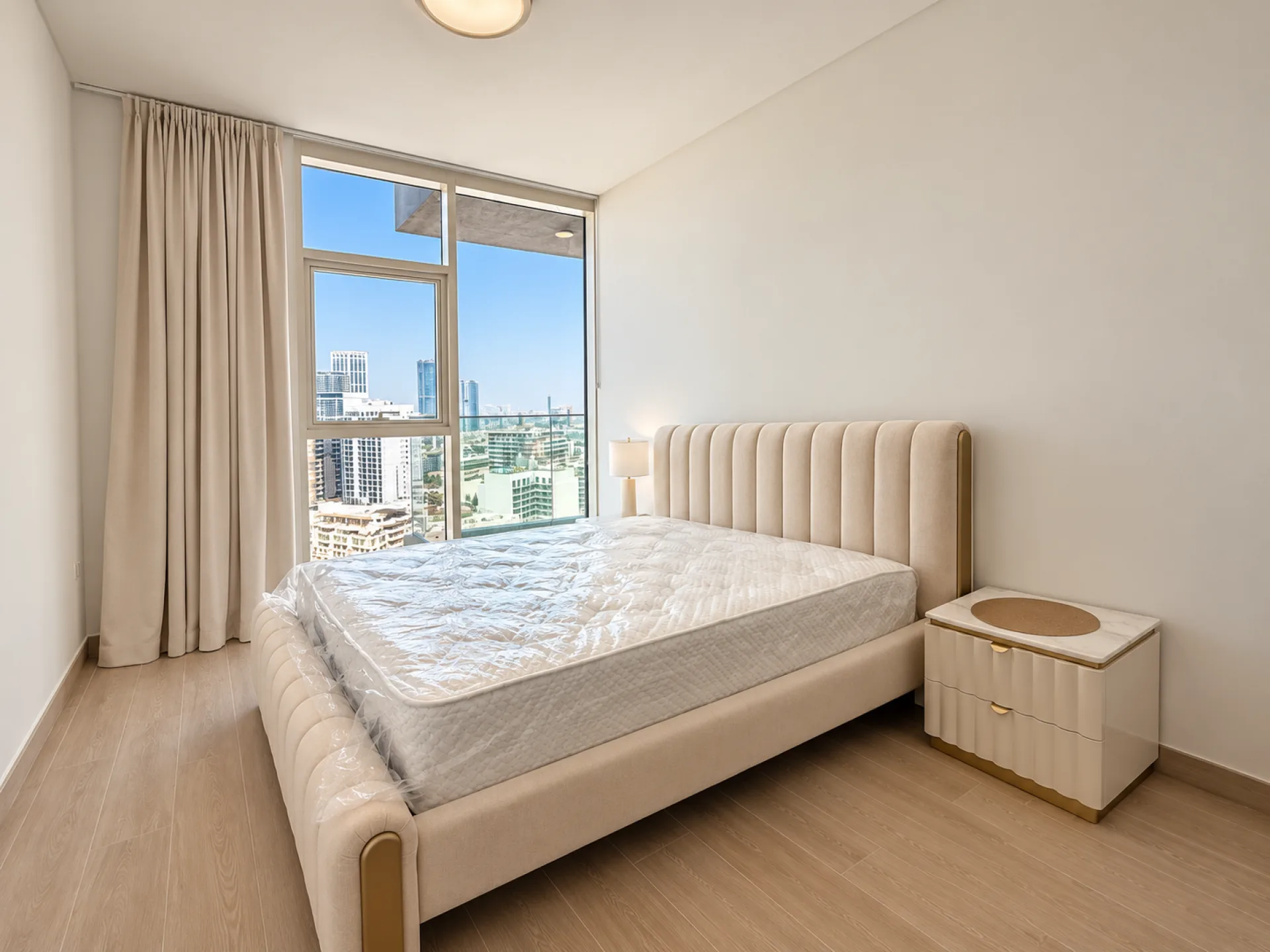 ÉTAGE ÉLEVÉ | MEUBLÉ | VUE SUR LES GRATTE-CIEL DE LA MARINA – Appartement Dubai (2/10)